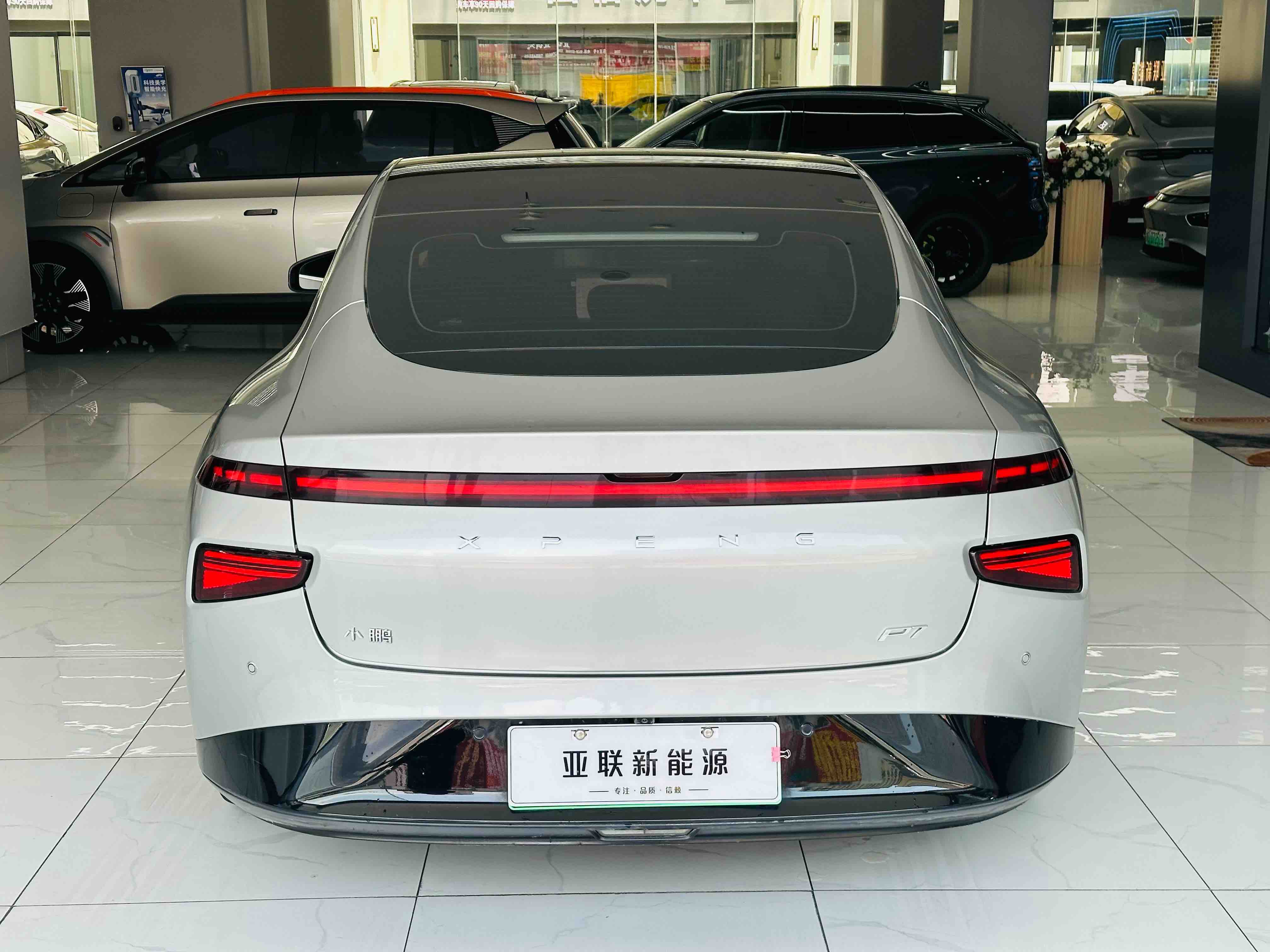 Xpeng P7 2022 #10 Xpeng P7 2022 immagine di auto #10