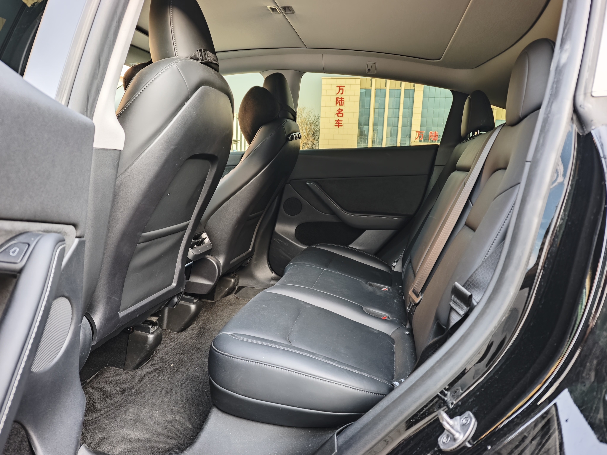 特斯拉 Model Y 2023 汽车图片 #10