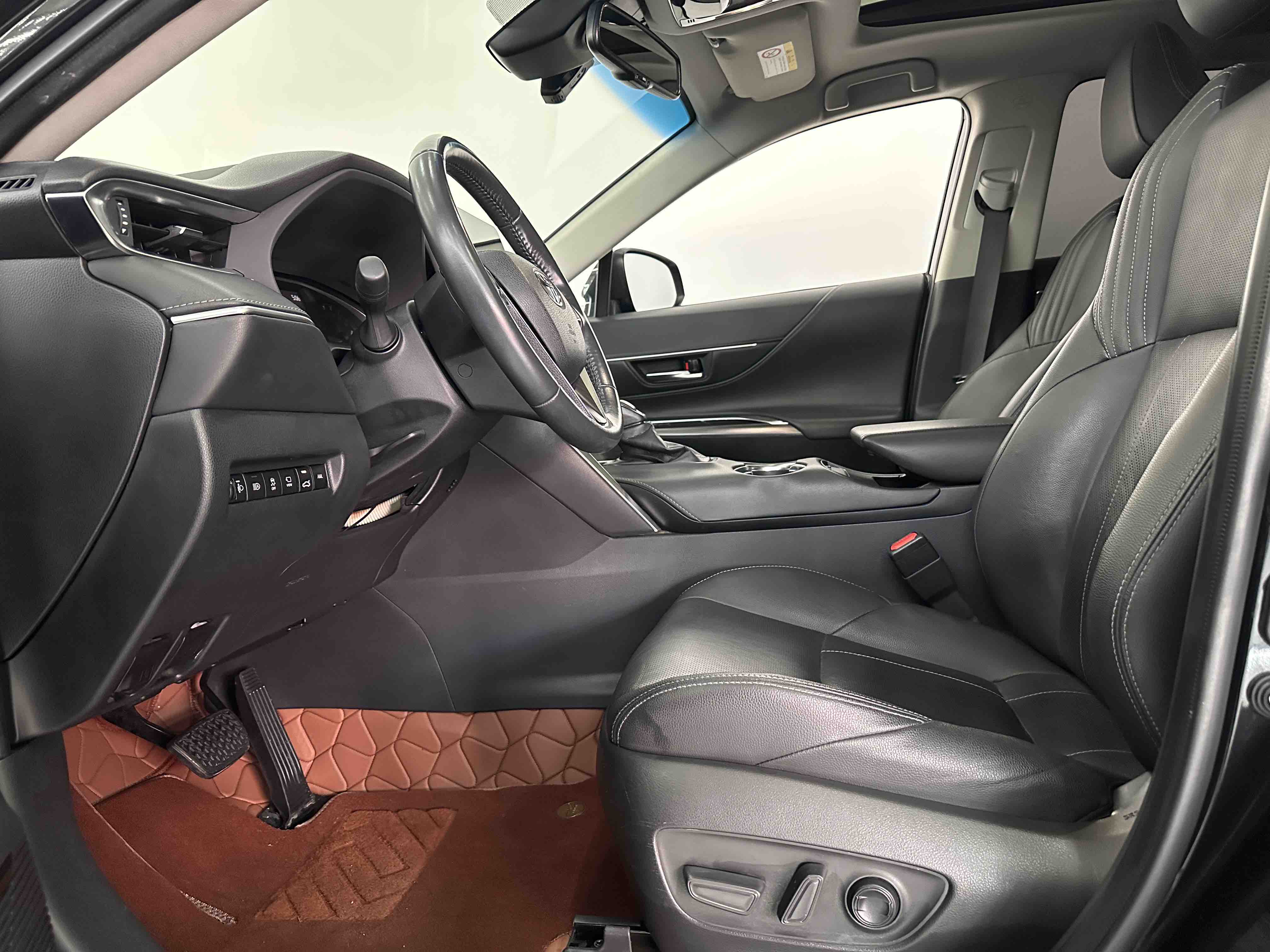 Toyota Harrier 2022 #10 Toyota Harrier 2022 car image #10