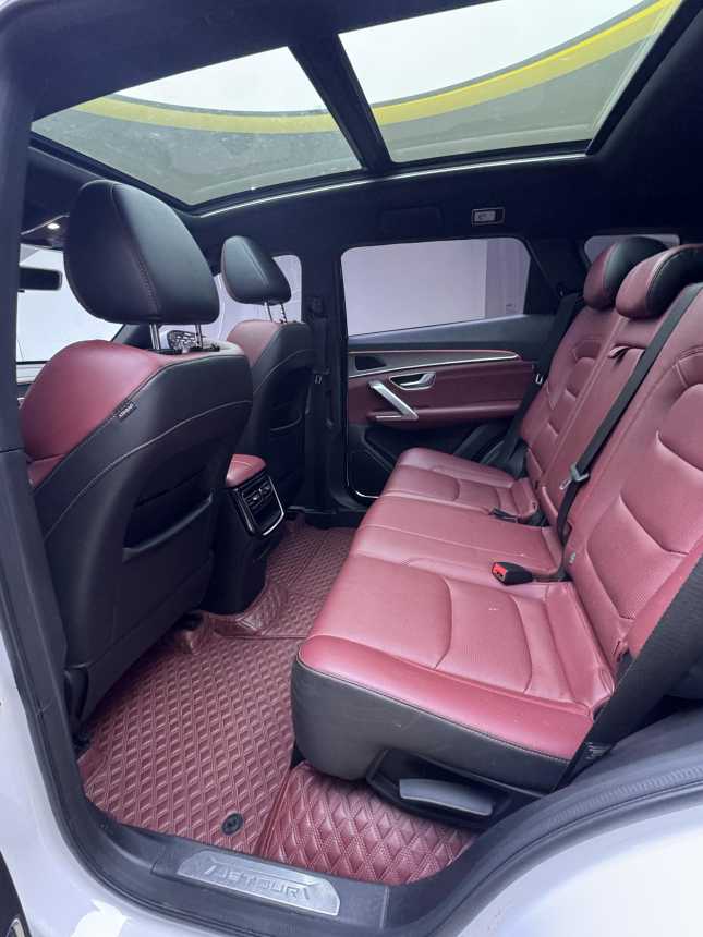 Jetour X70 PLUS 2022 car image #10