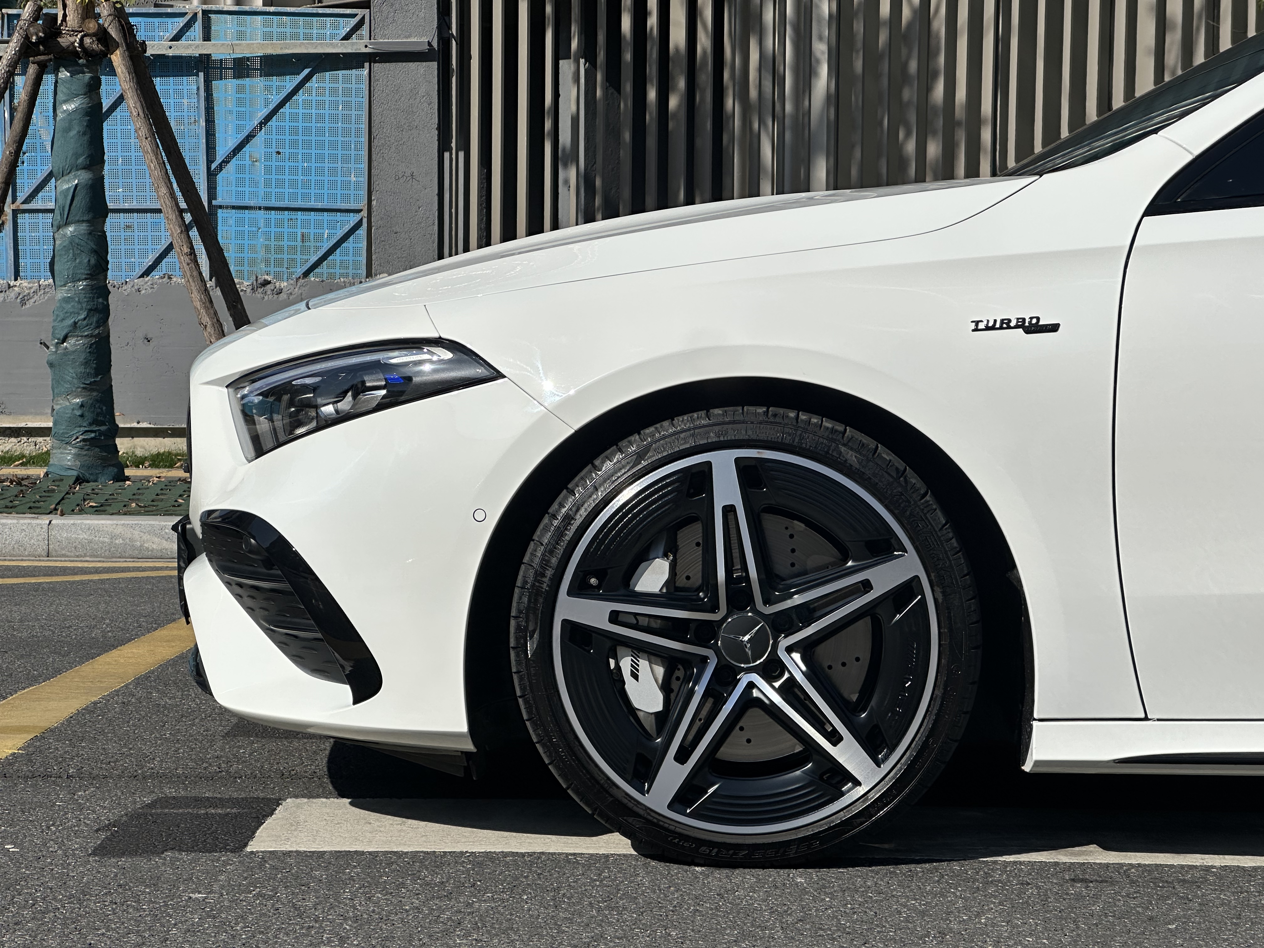 Mercedes-Benz A AMG (Imported) 2024 immagine di auto #10