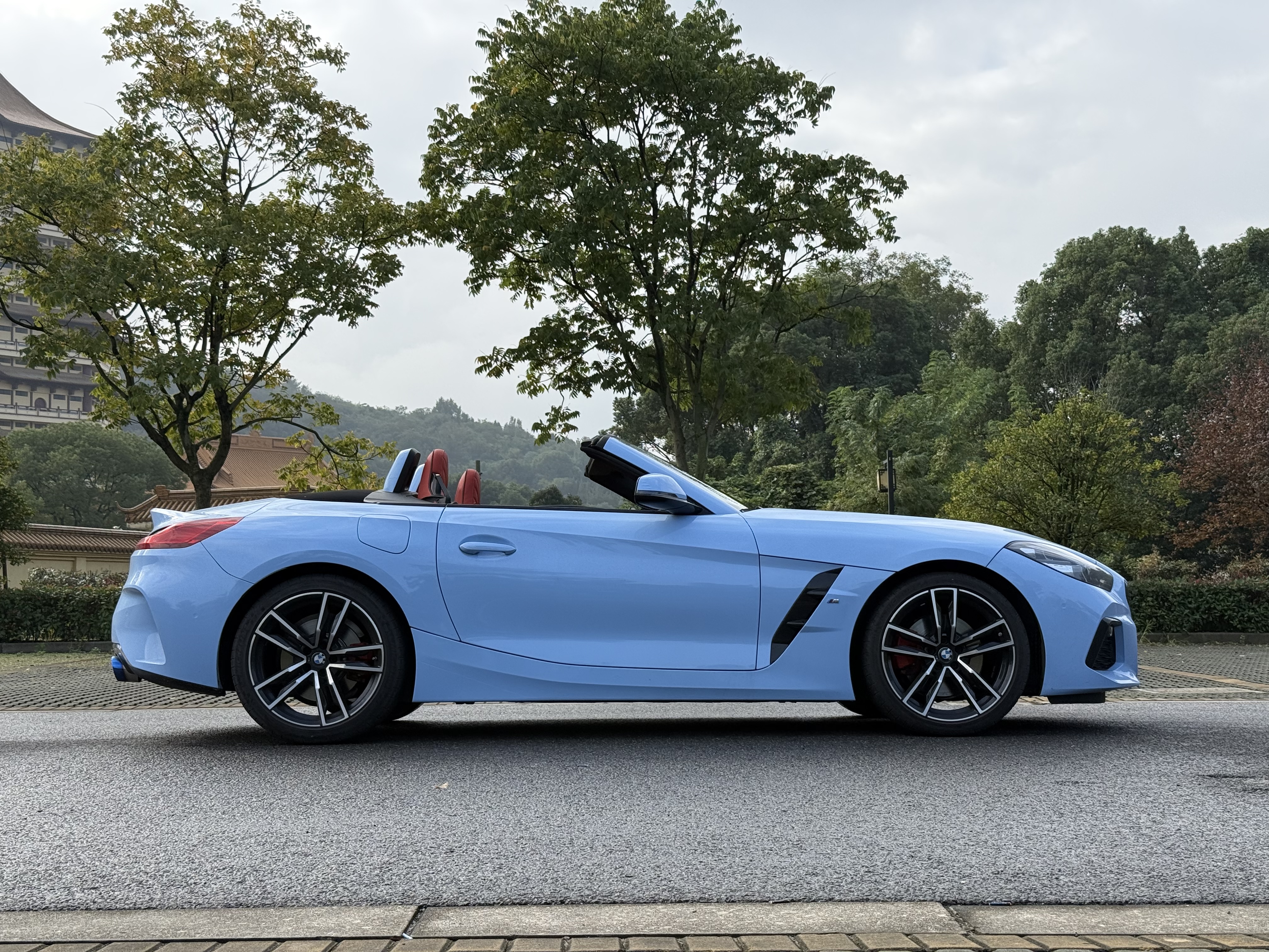 BMW Z4 M40i 2022 car image #10