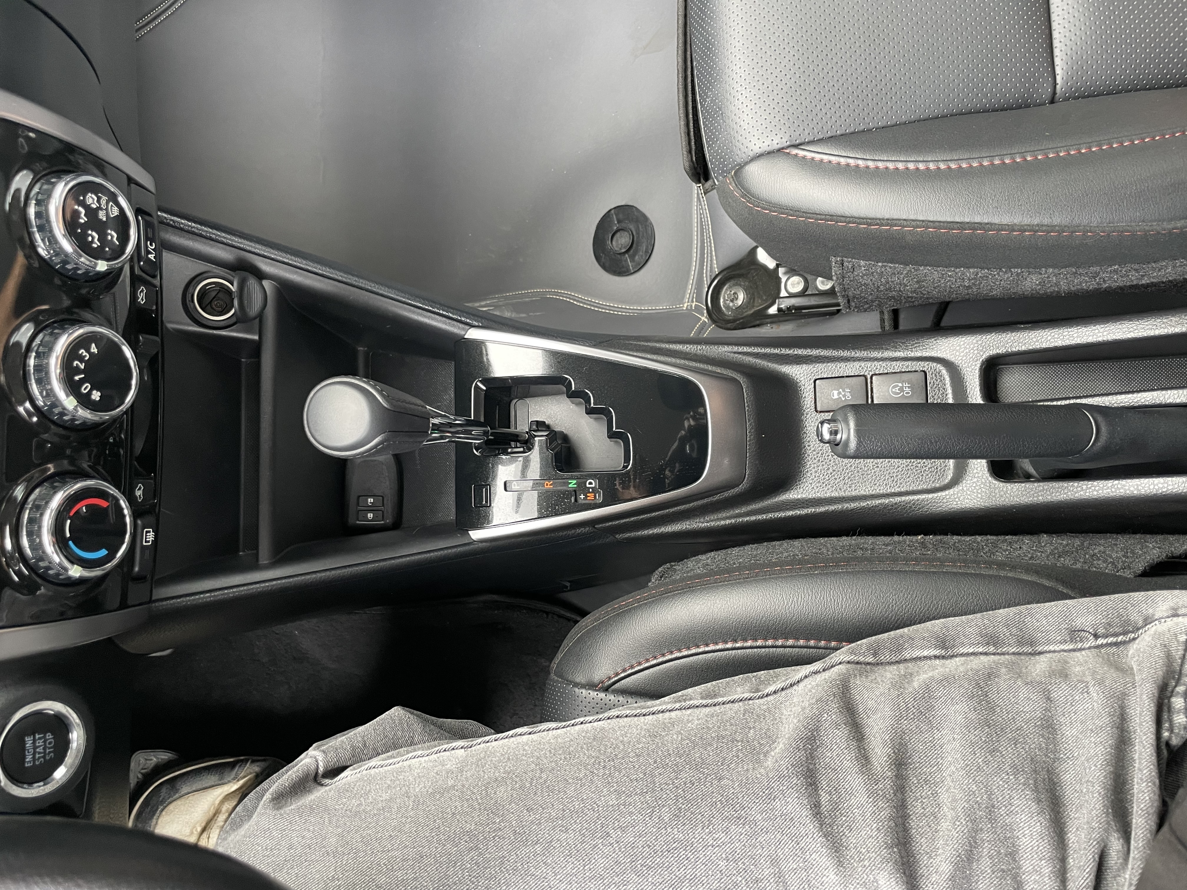 Toyota Yaris L Zhixuan 2023 #10 Toyota Yaris L Zhixuan 2023 car image #10