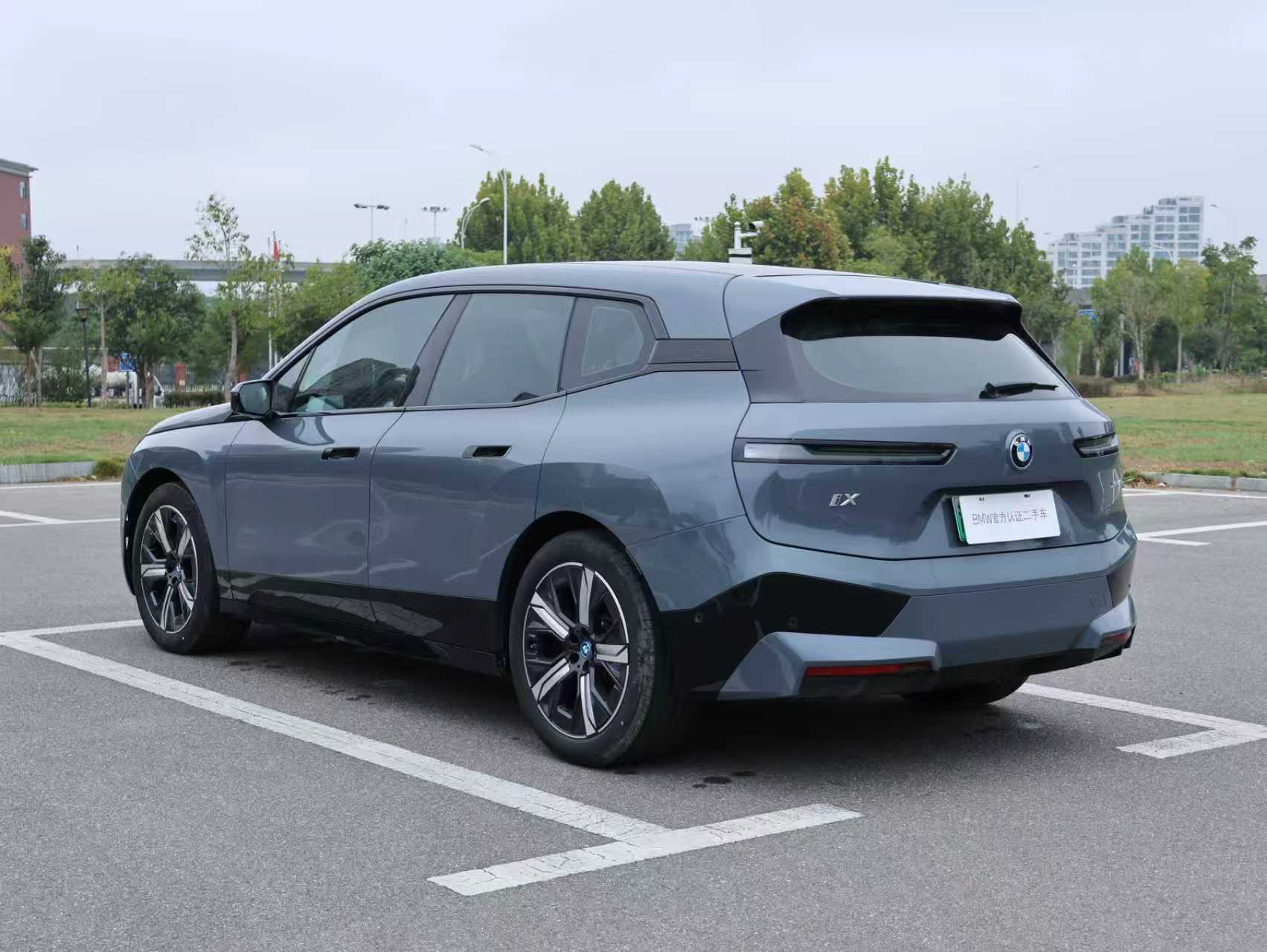 BMW iX 2023 #10 BMW iX 2023 car image #10