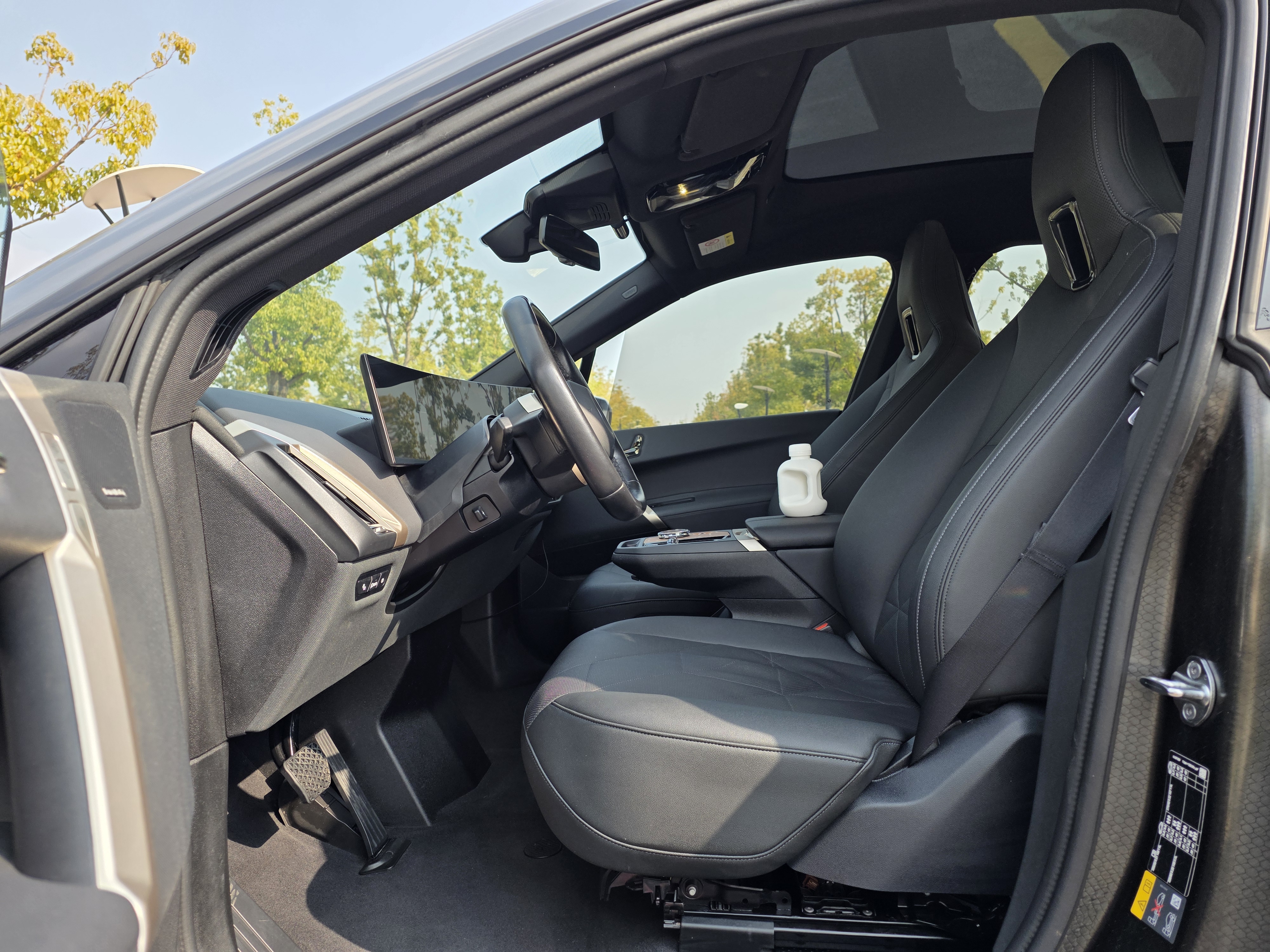 BMW iX 2022 #10 BMW iX 2022 car image #10