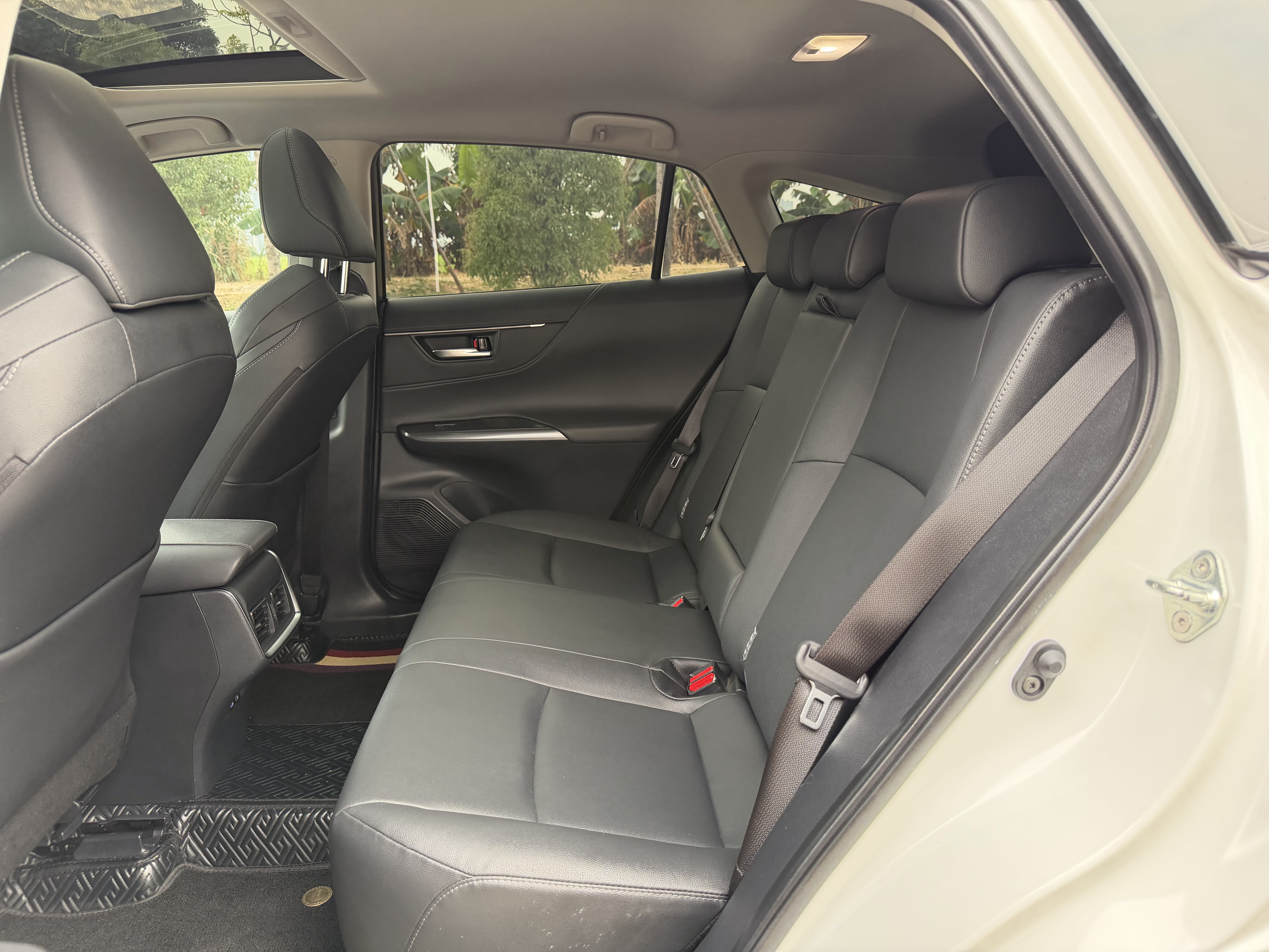 Toyota Venza 2023 immagine di auto #10