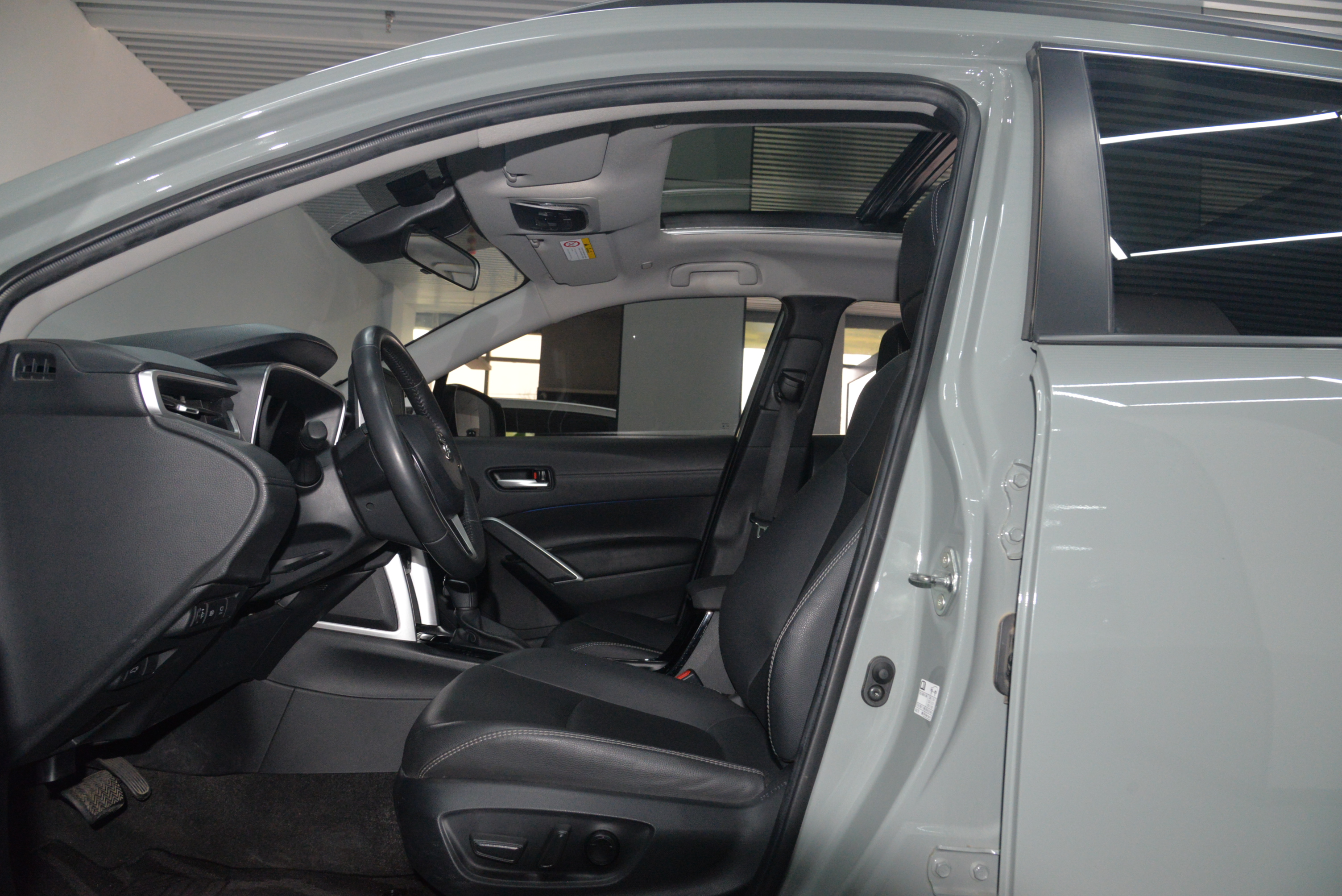 Toyota Corolla Cross 2022 car image #10