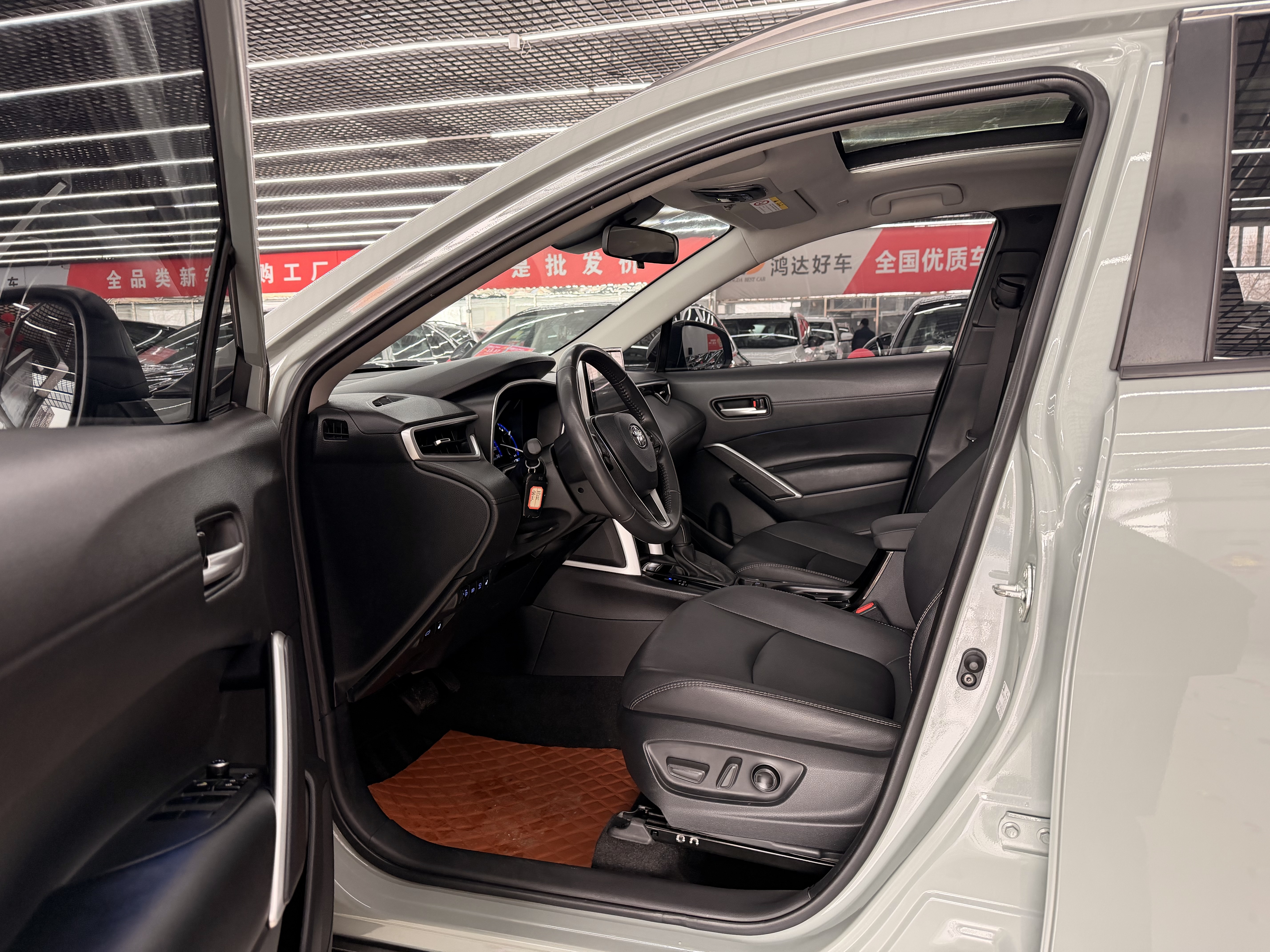 Toyota Corolla Cross 2022 car image #10