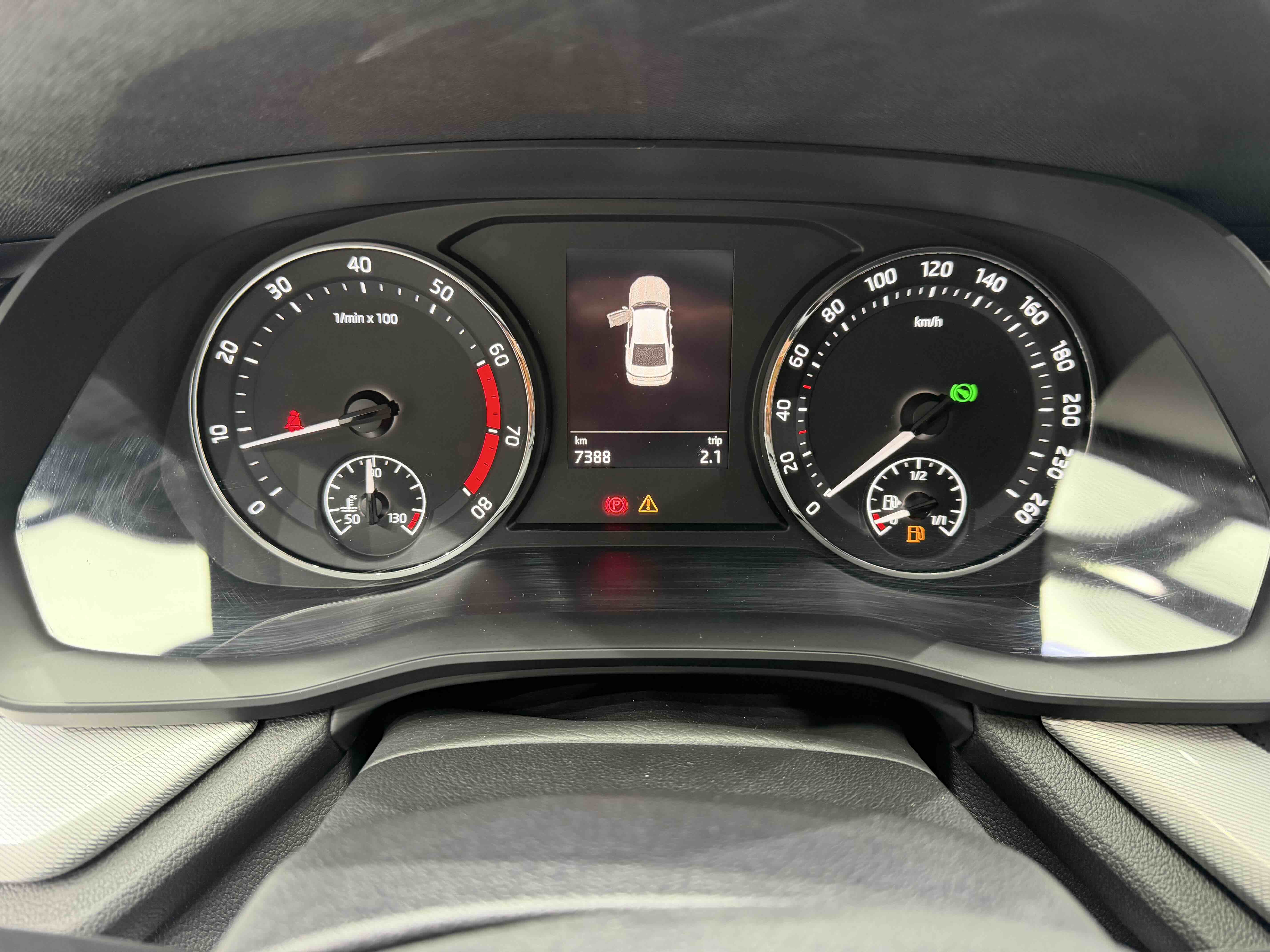 Skoda Octavia 2021 car image #10