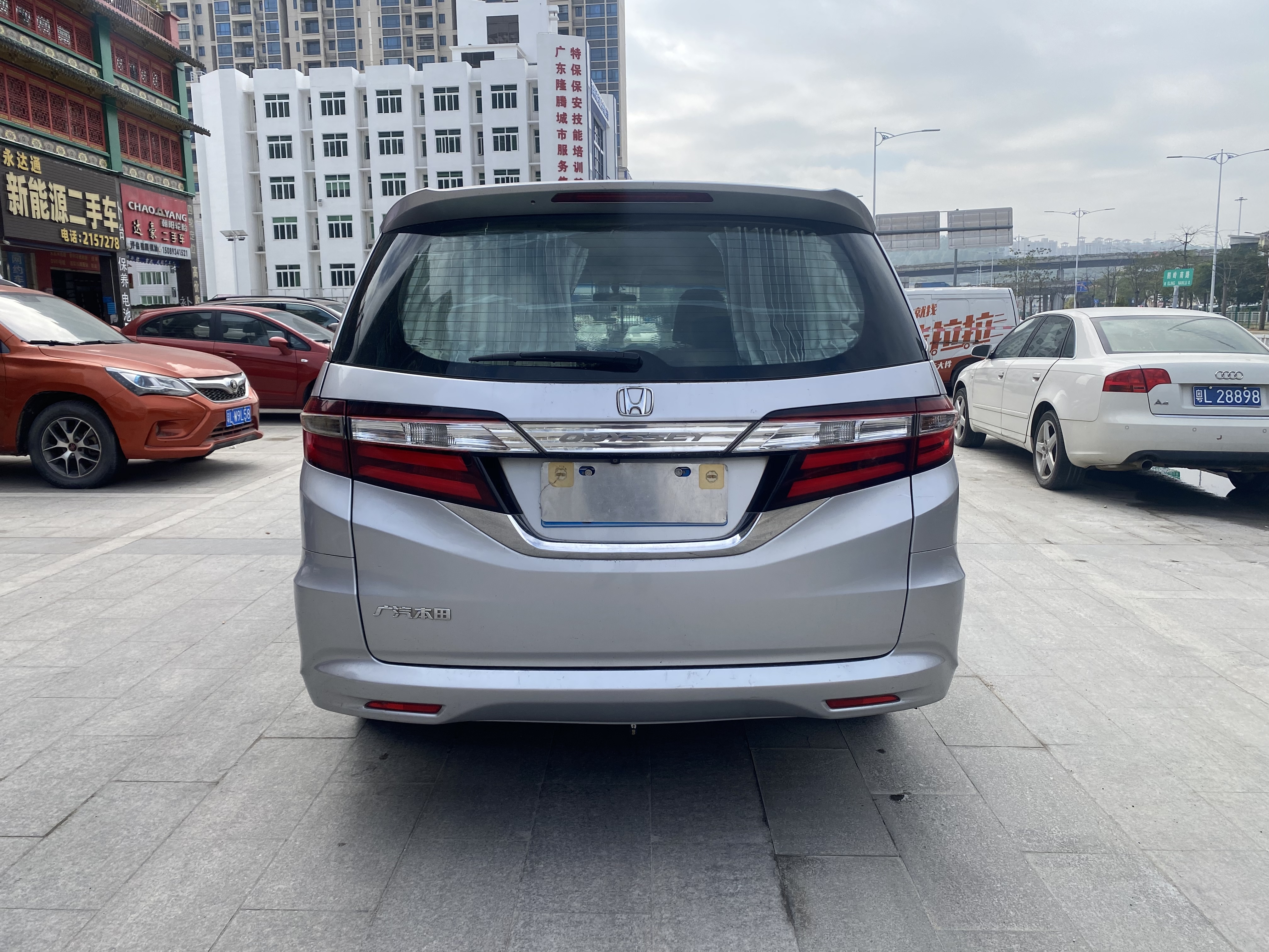 Honda ODYSSEY 2015 #10 Honda ODYSSEY 2015 car image #10