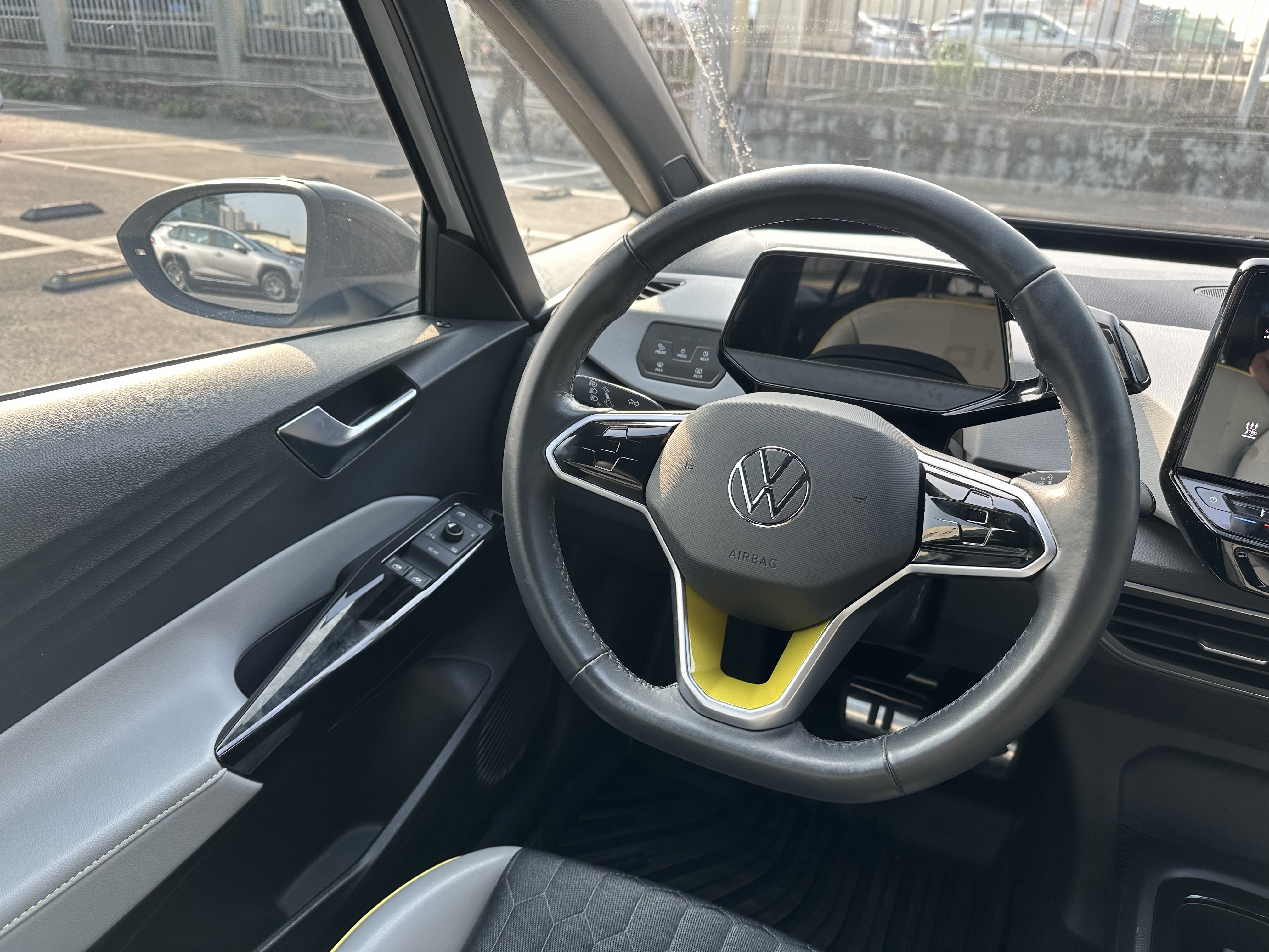 Volkswagen ID.3 2022 #10 Volkswagen ID.3 2022 car image #10