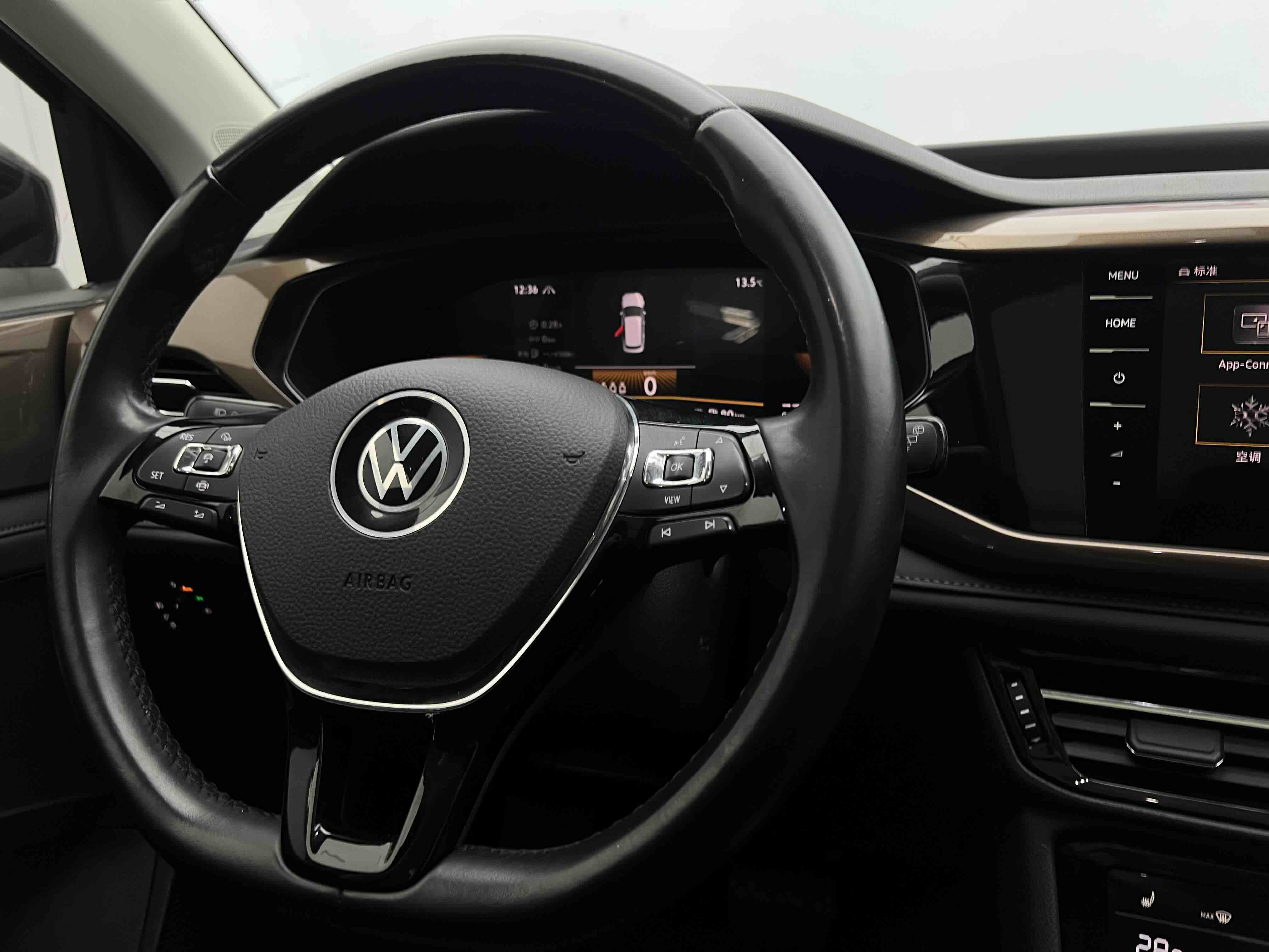 Volkswagen Tharu 2022 #10 Volkswagen Tharu 2022 car image #10