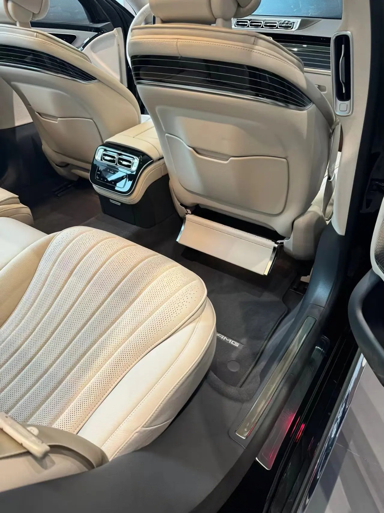 Mercedes-Benz S Class 2022 car image #10