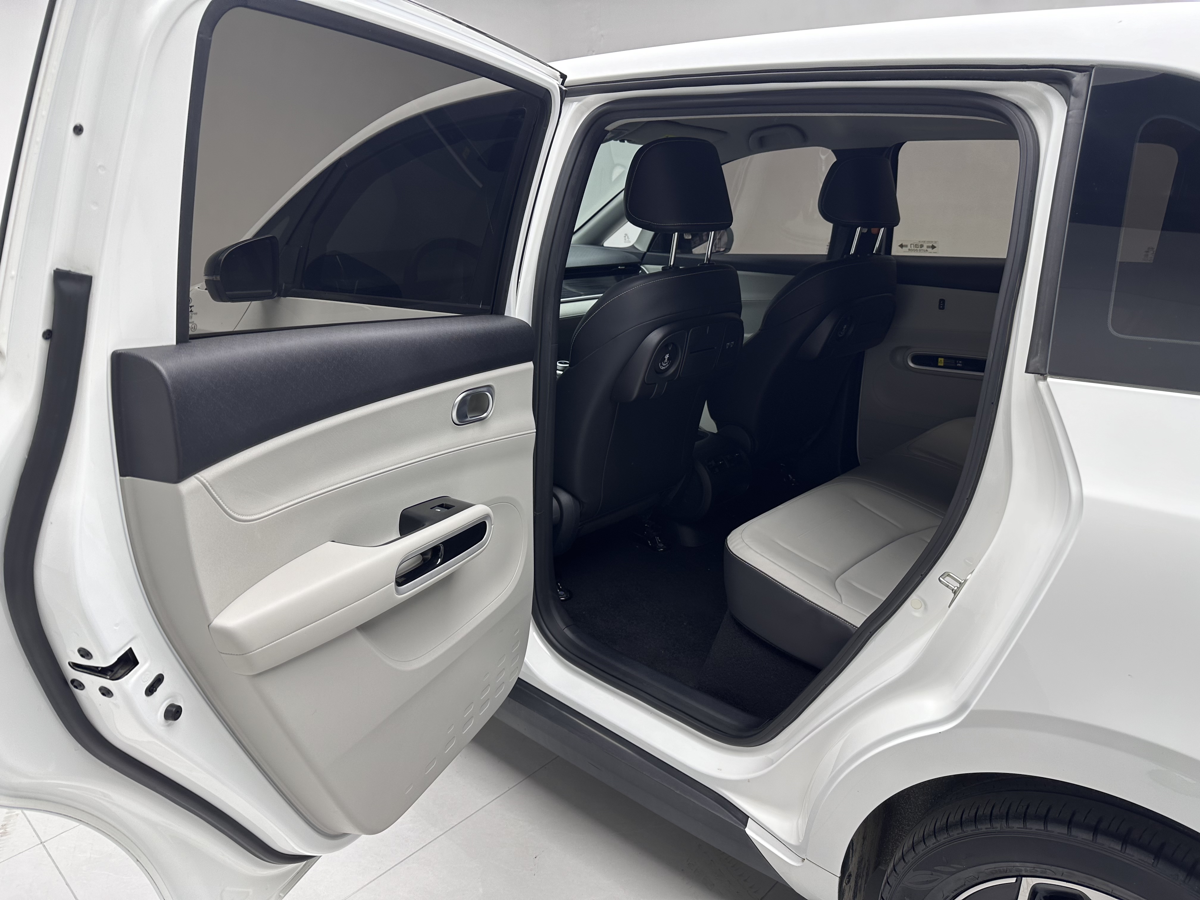 BYD D1 2023 immagine di auto #10