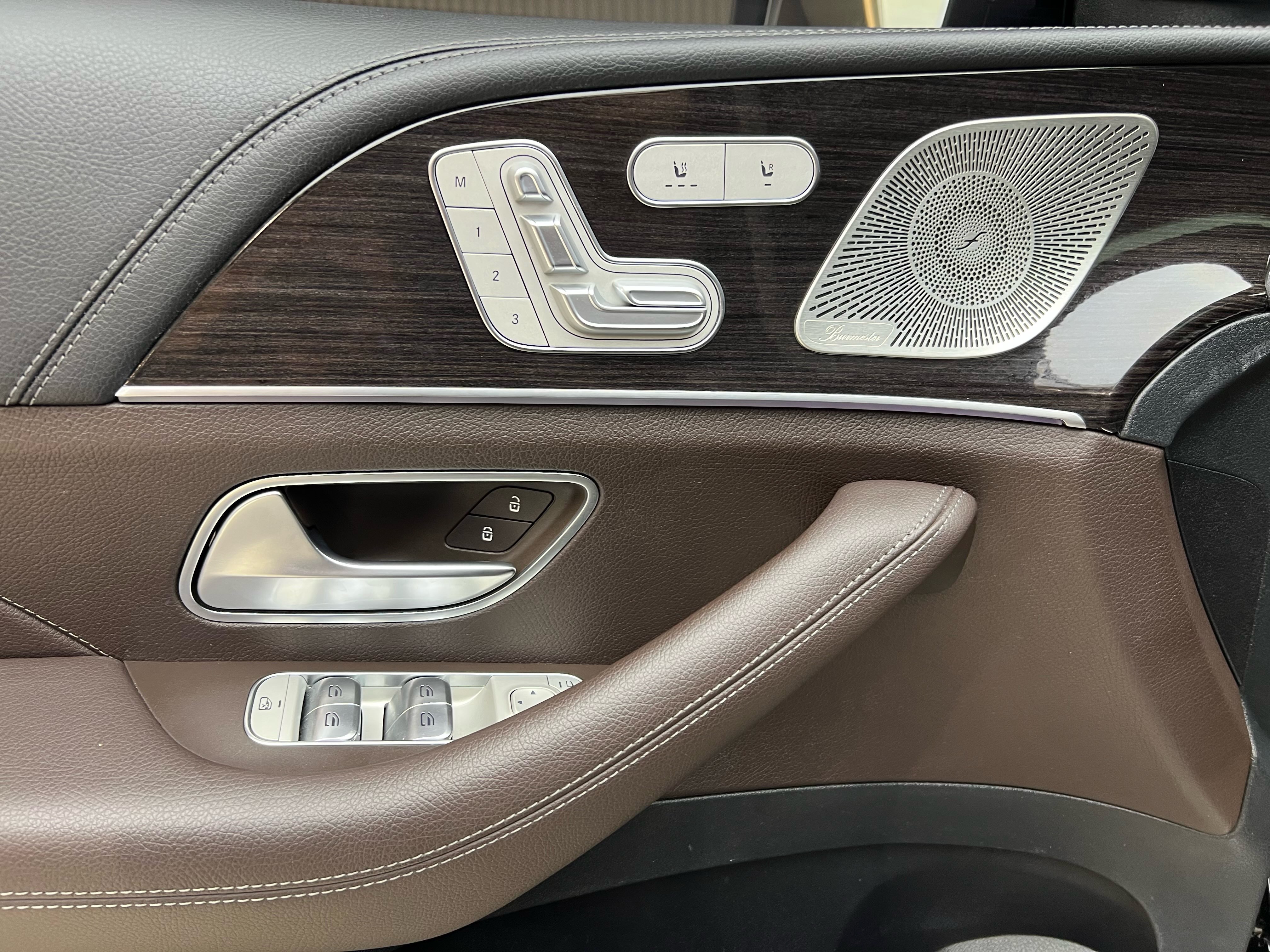 Mercedes-Benz GLS Class 2023 #10 Mercedes-Benz GLS Class 2023 car image #10