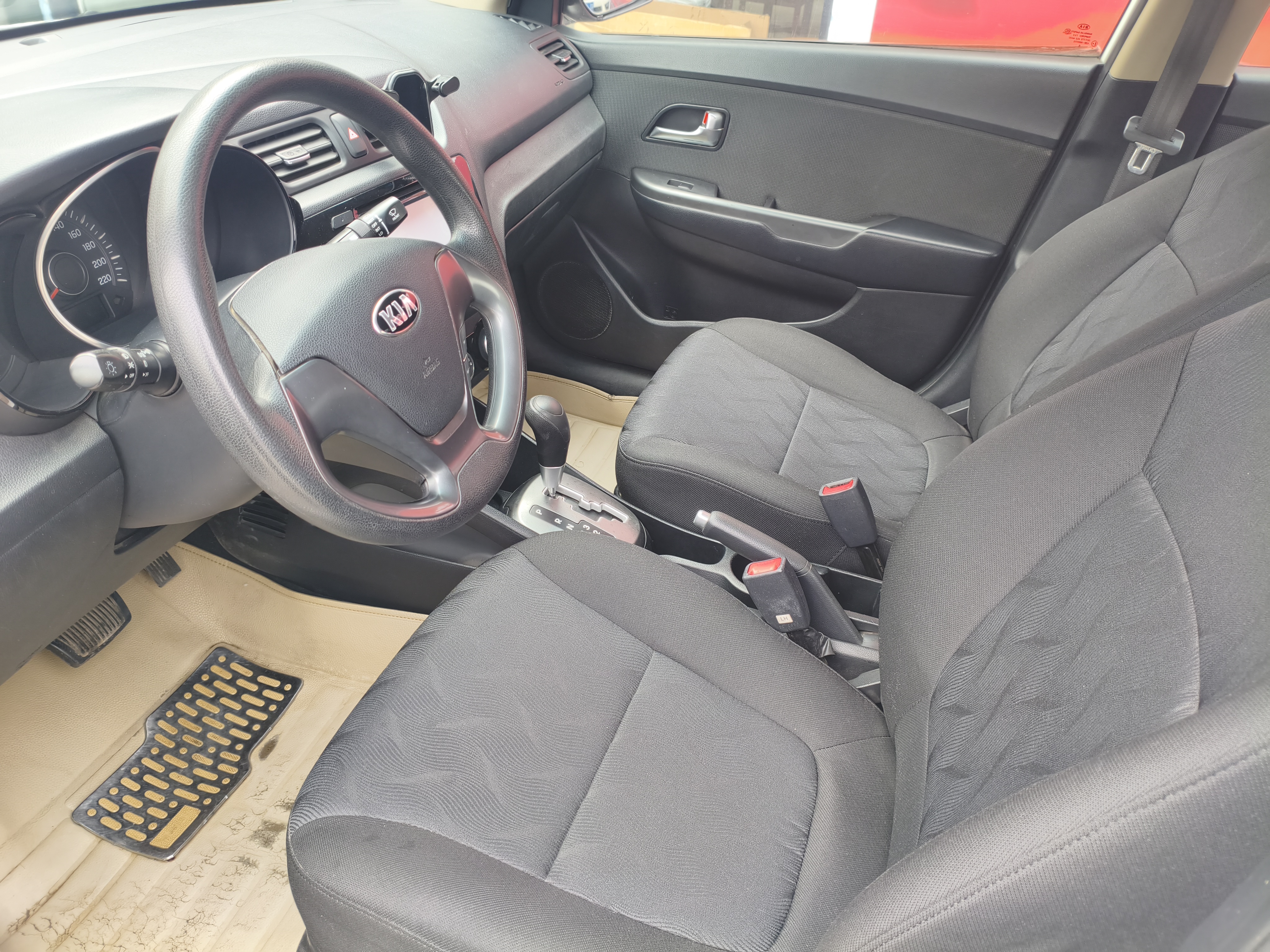 起亚 起亚K2 2015 汽车图片 #10