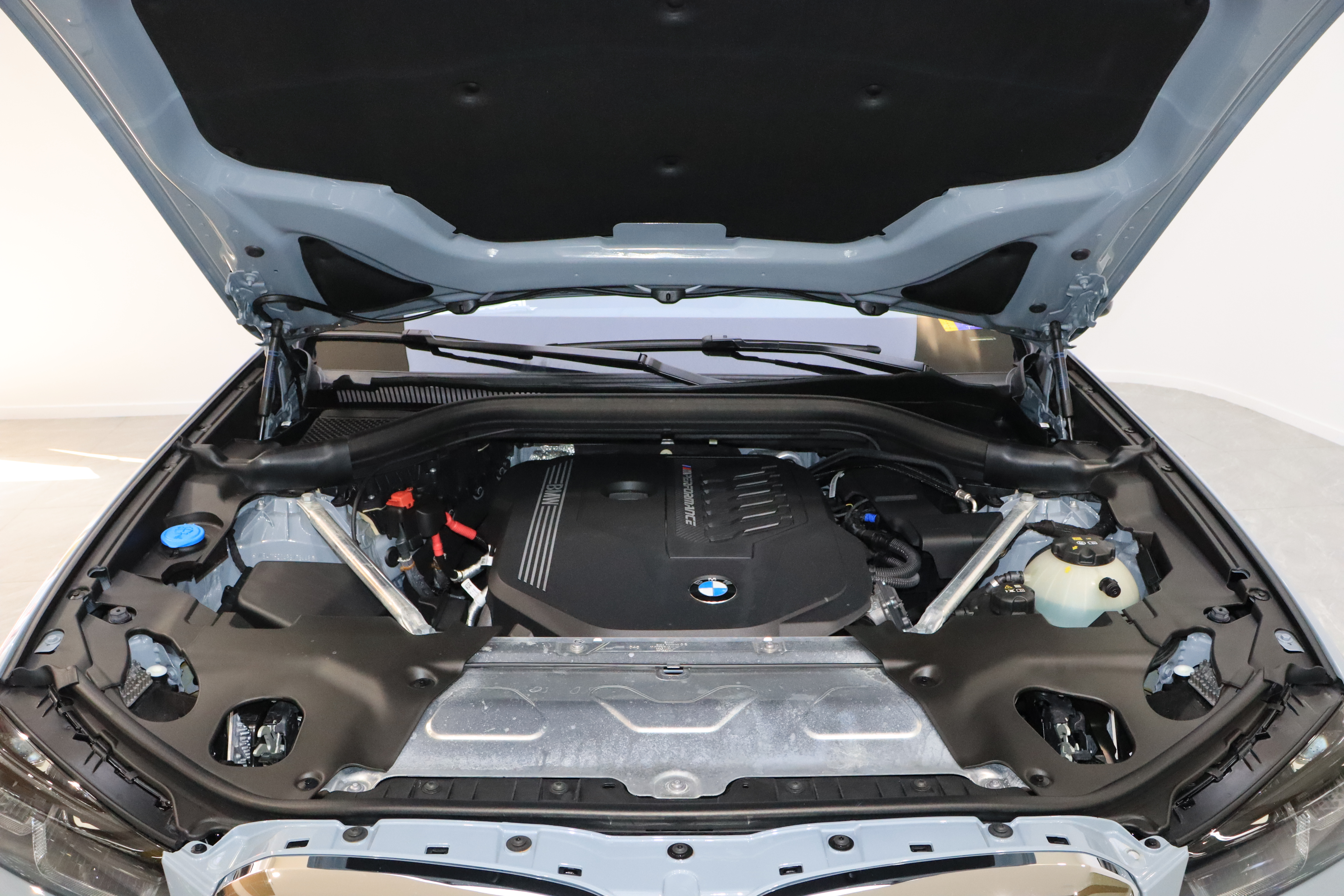 BMW X3 M40i 2024 #10 BMW X3 M40i 2024 car image #10