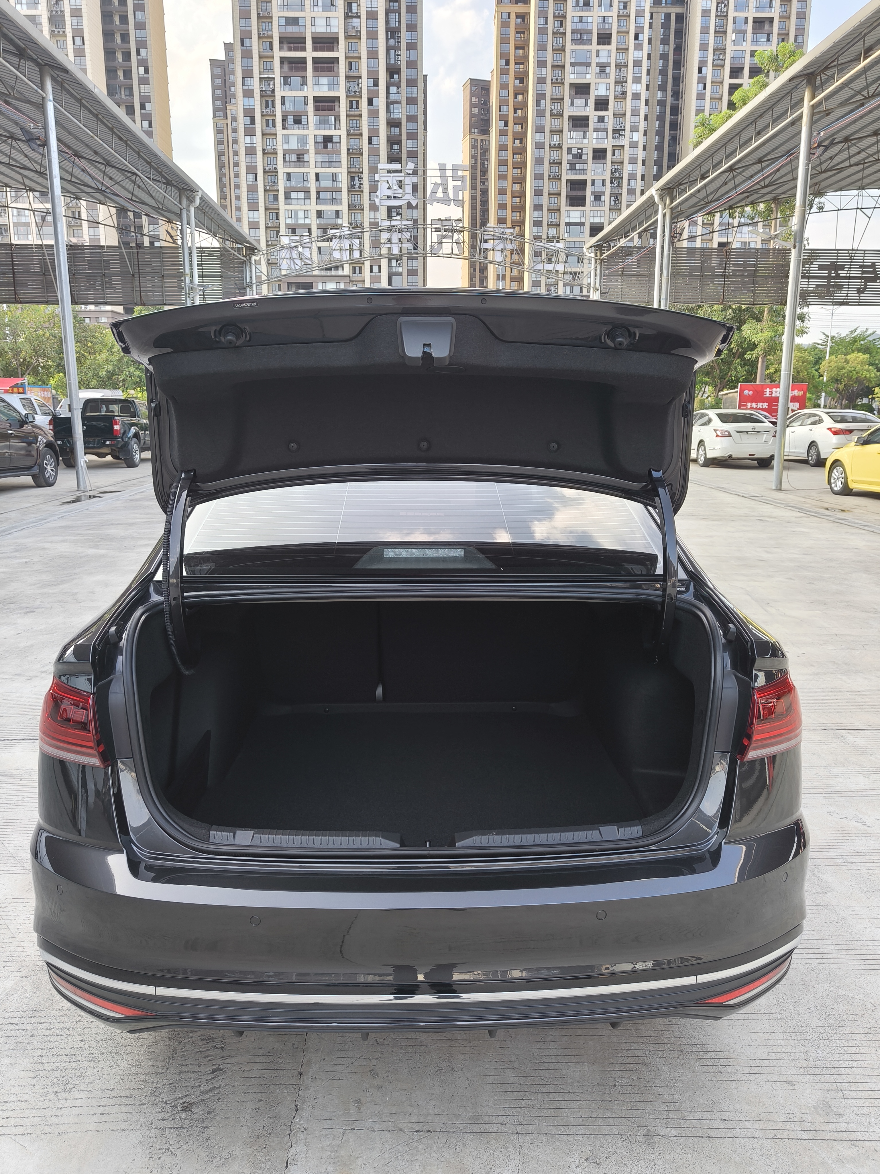 Volkswagen Bora 2023 immagine di auto #10