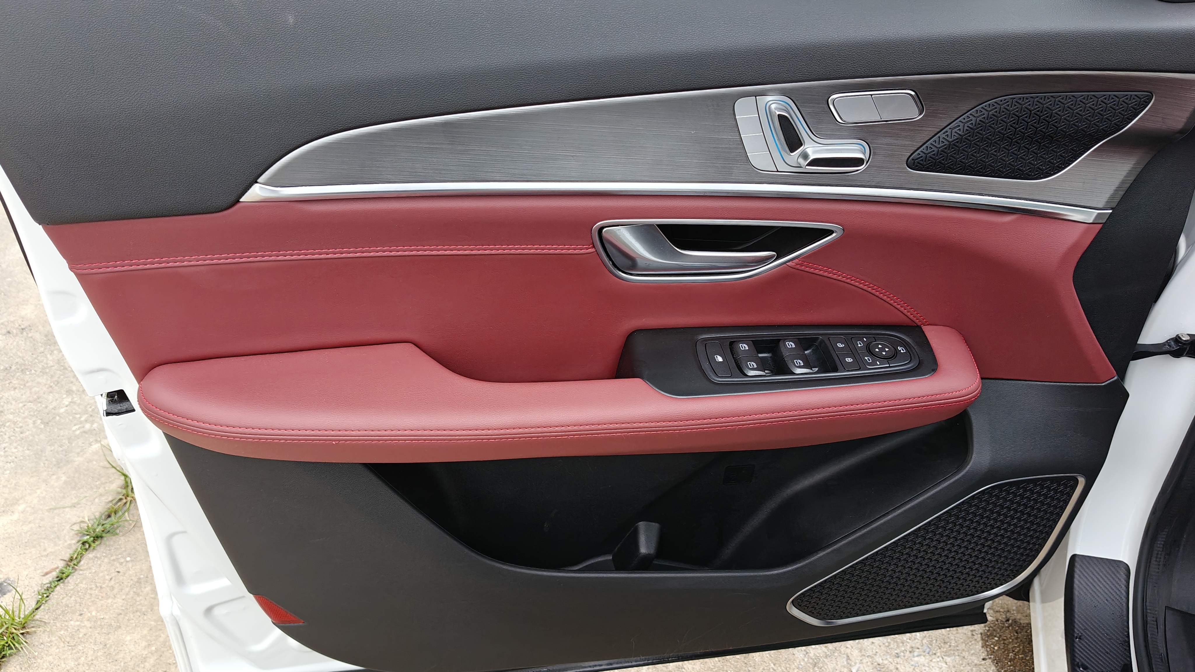 X70 PLUS 2022 #10 X70 PLUS 2022 car image #10