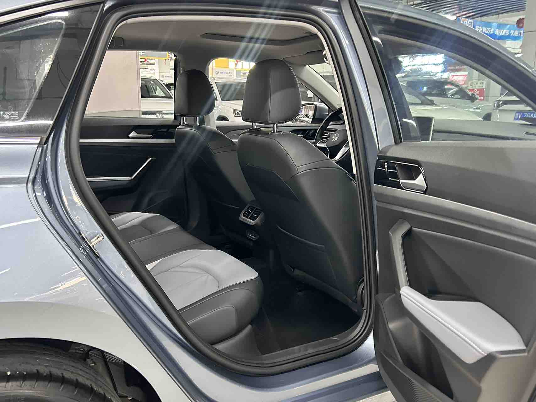 Volkswagen Lavida 2022 car image #10