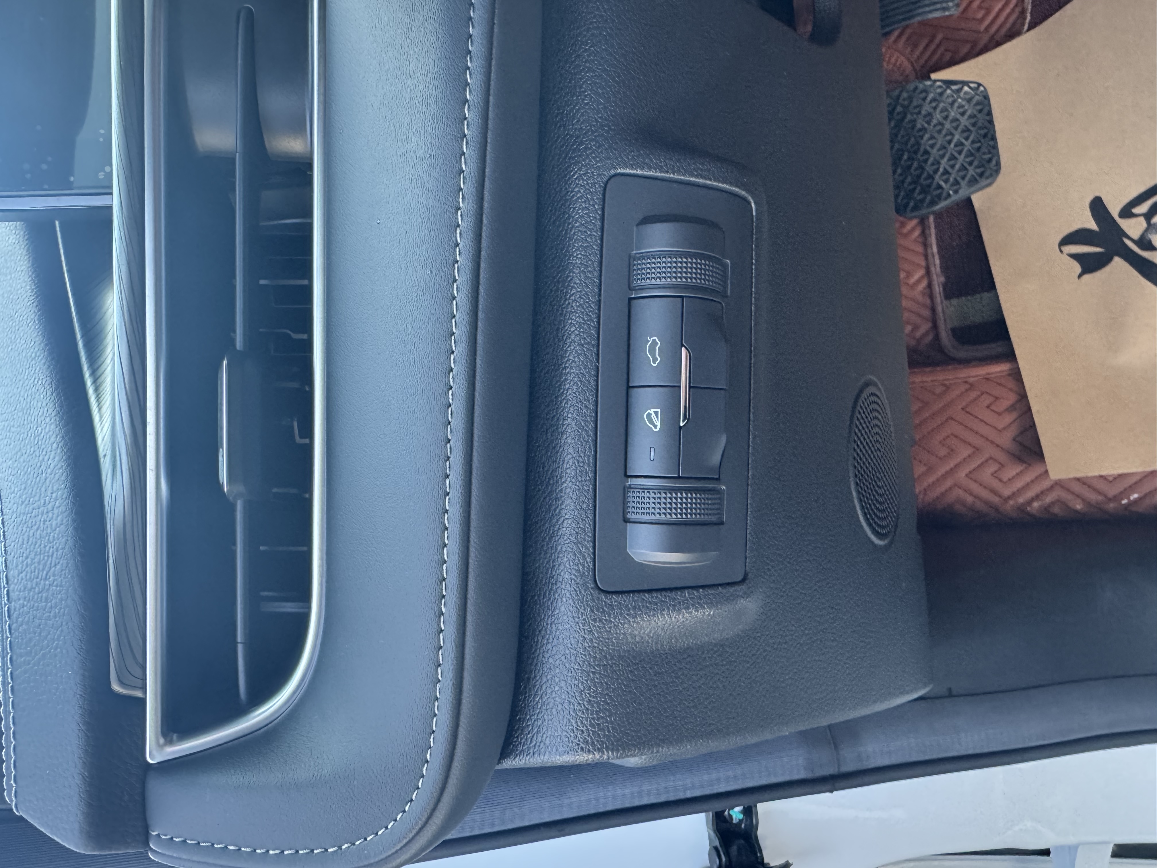 Chery Tiggo 8 Plus 2023 #10 Chery Tiggo 8 Plus 2023 car image #10