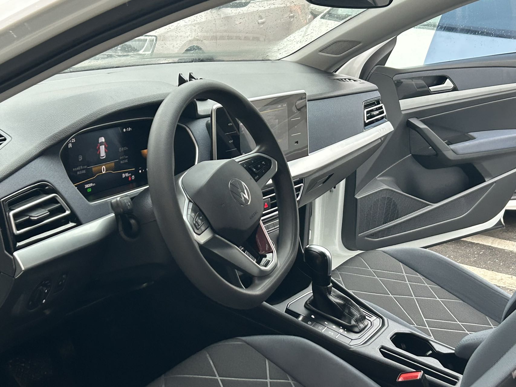 Volkswagen Lavida 2023 car image #10