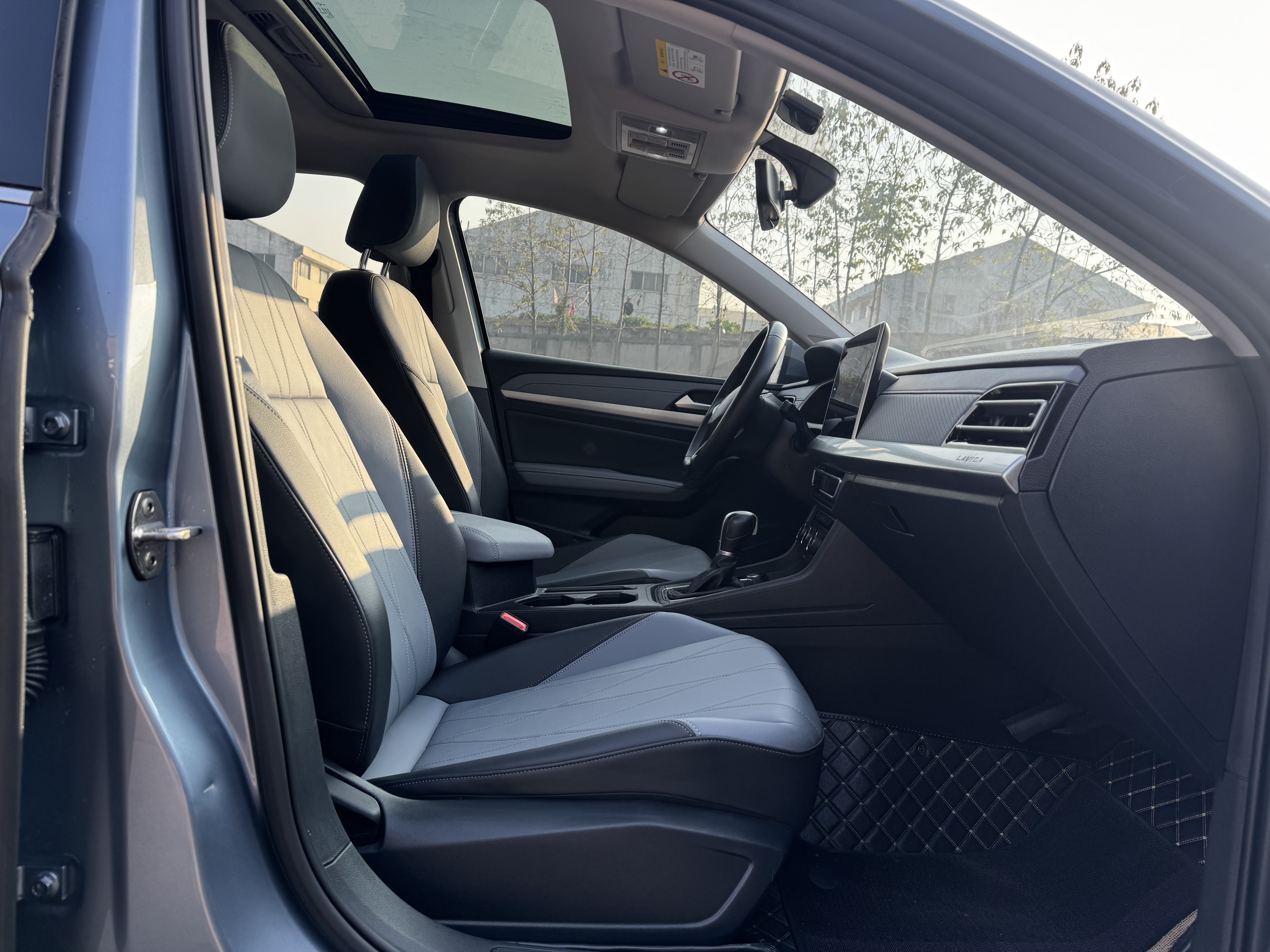 Volkswagen Lavida 2022 car image #10