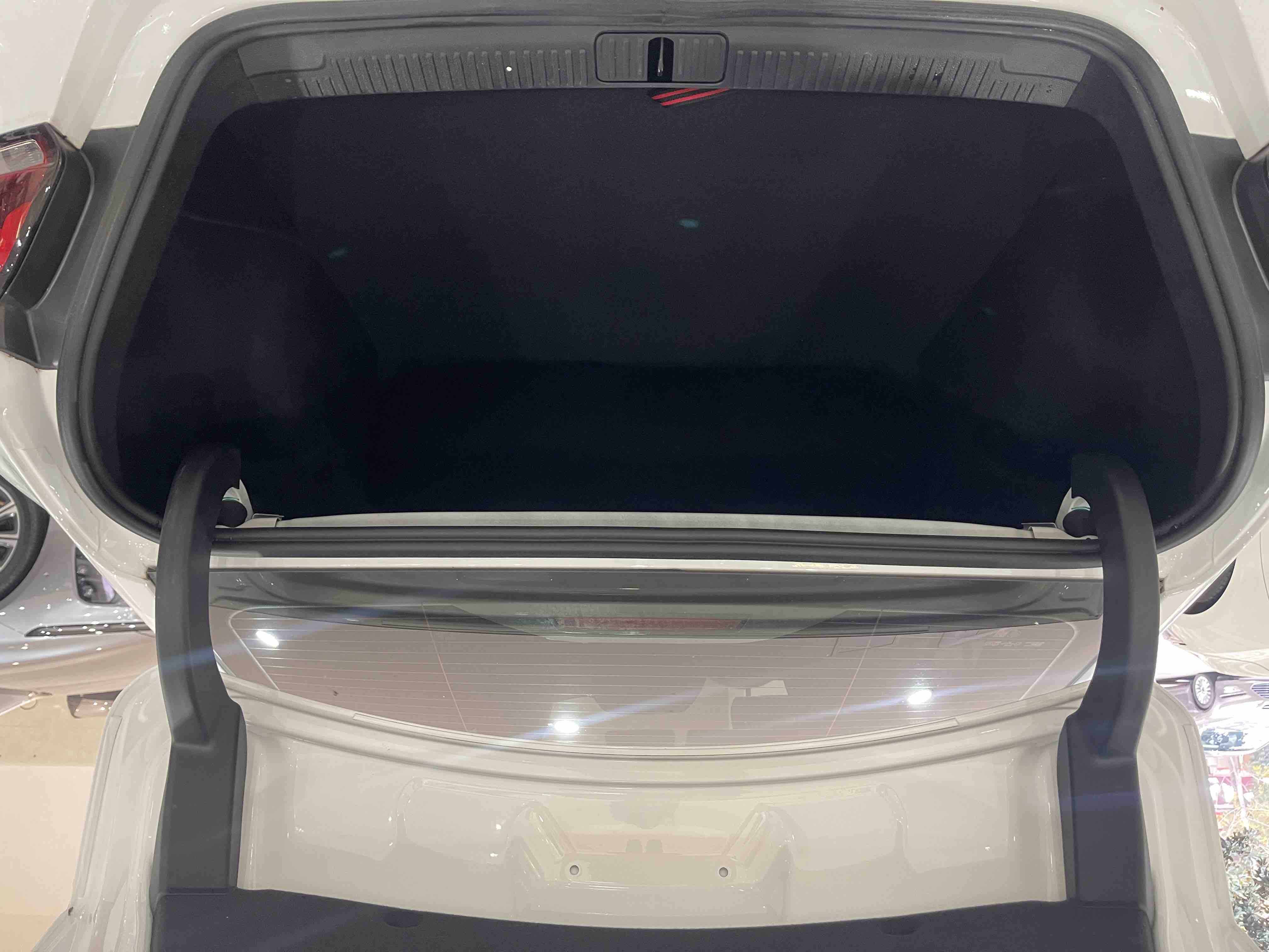 MG 5 2022 #10 MG 5 2022 immagine di auto #10