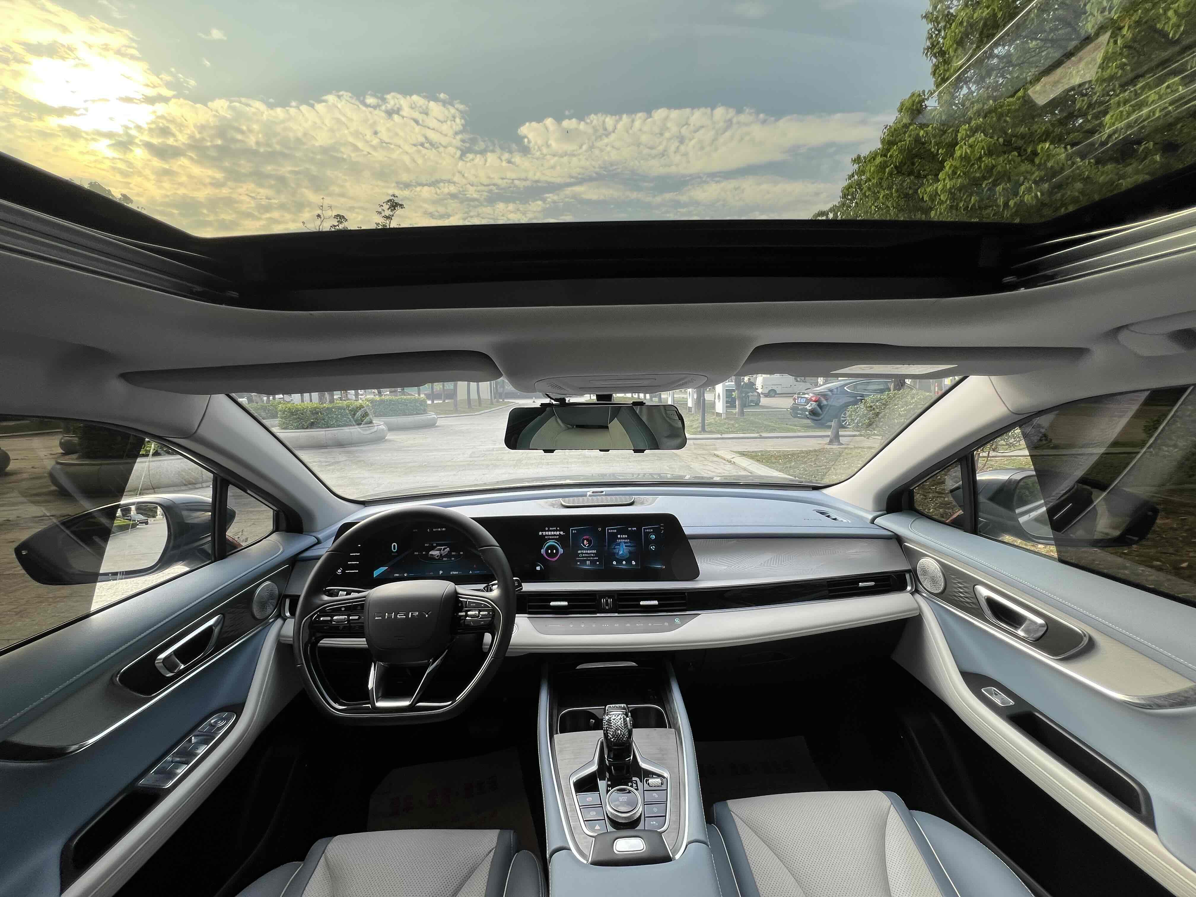 Chery Omoda 2022 car image #10