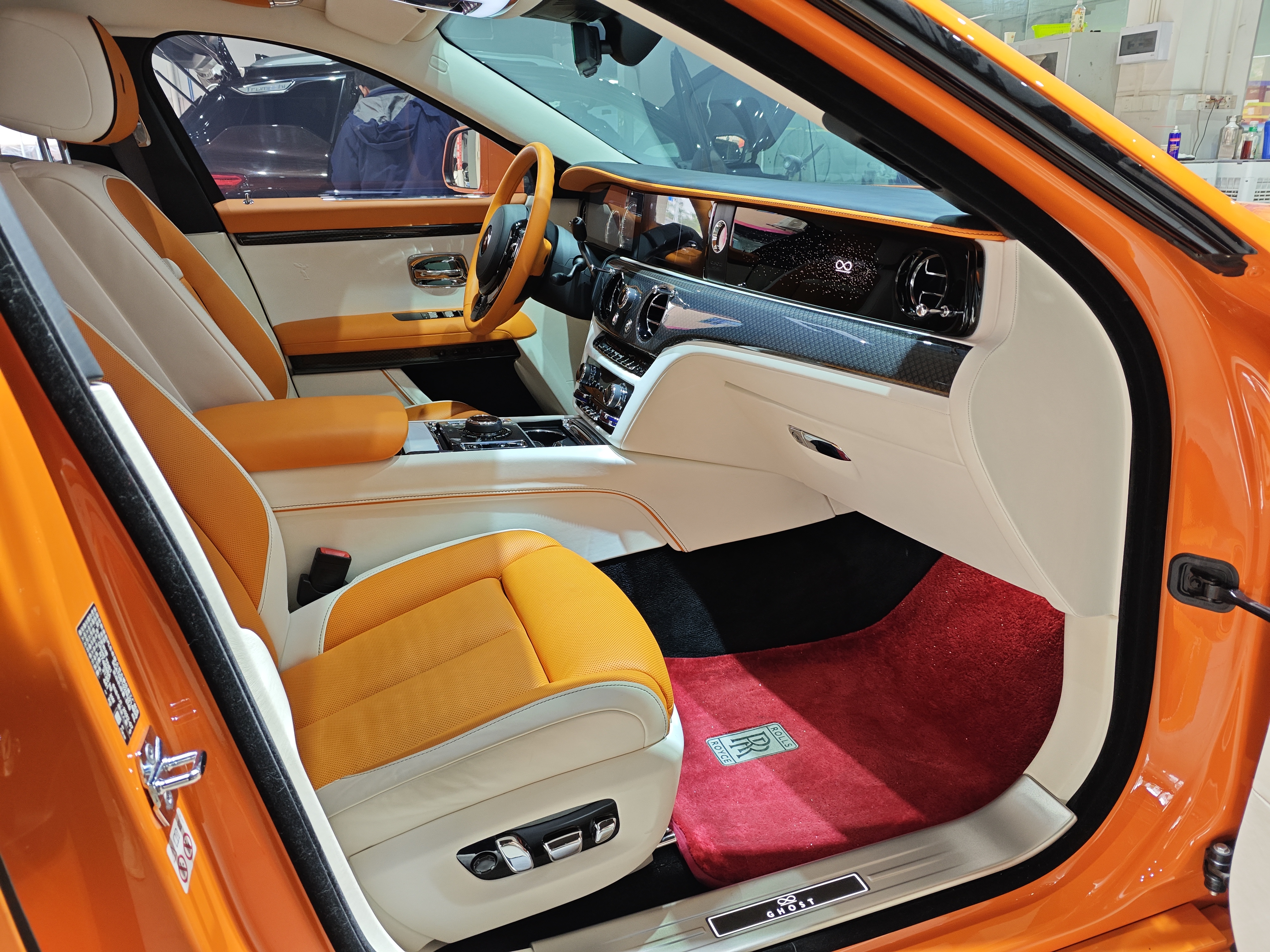 Volkswagen Ghost 2023 car image #10