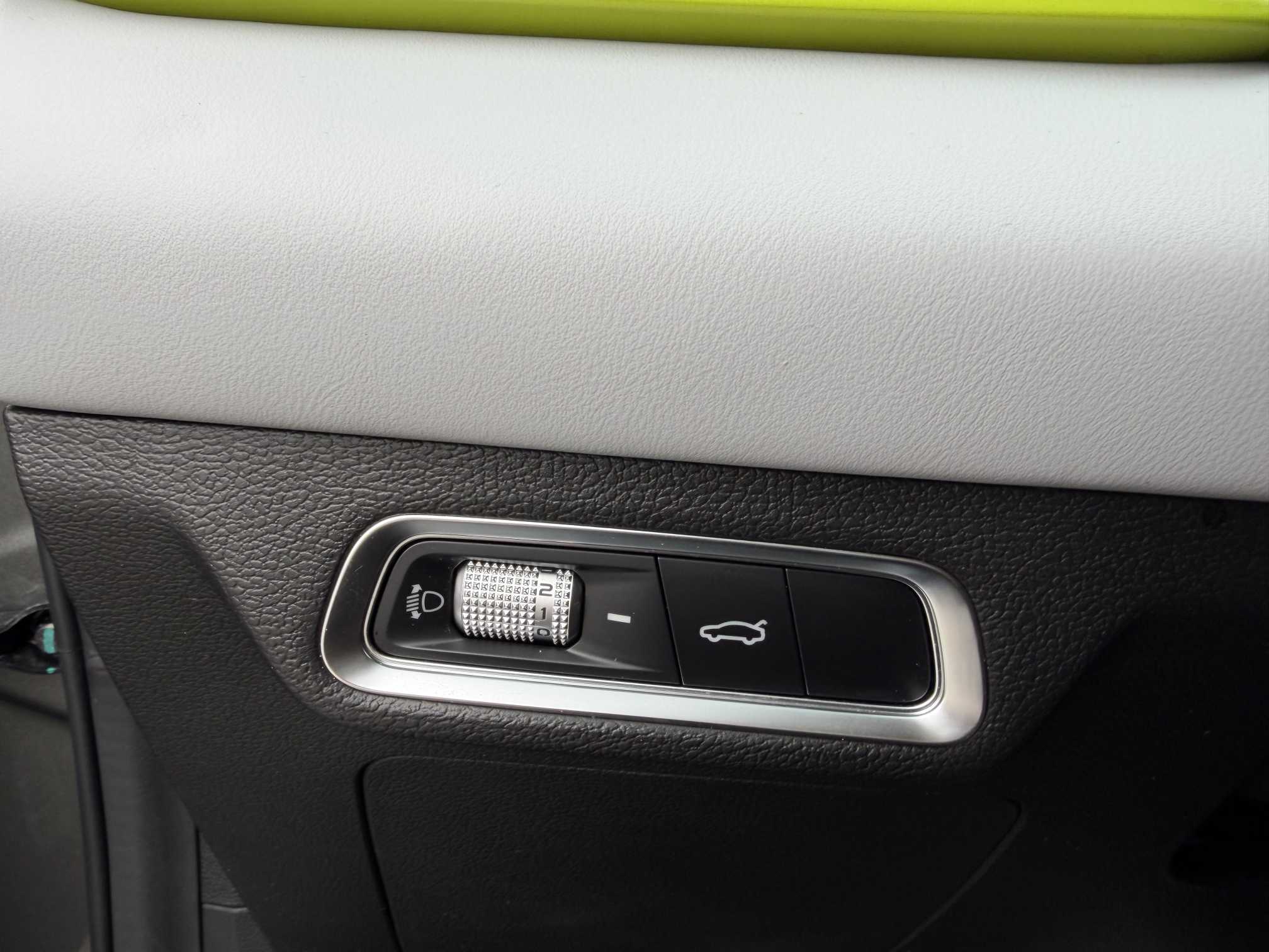 GEELY Coolray 2022 #10 GEELY Coolray 2022 car image #10