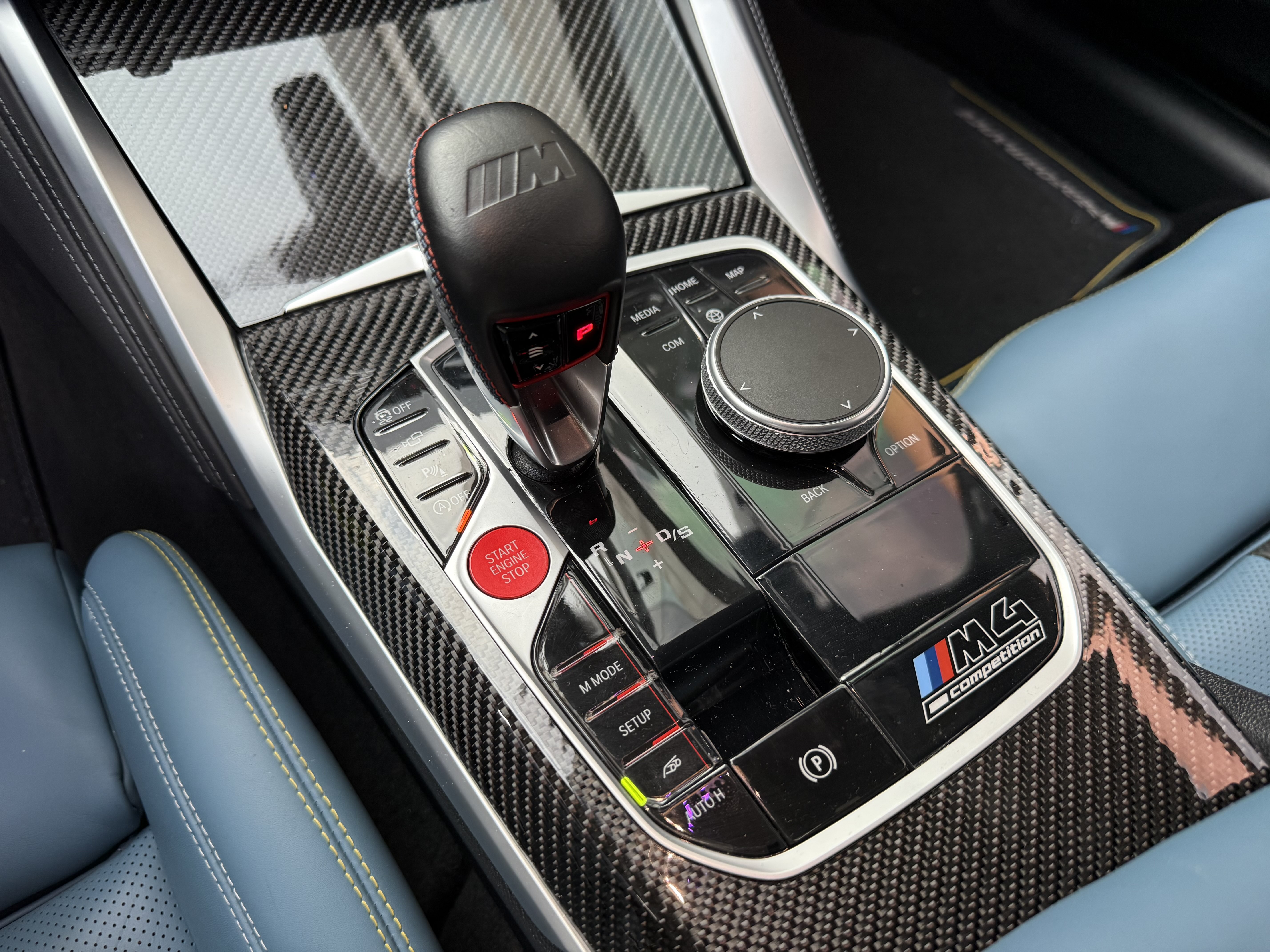 BMW M4 2022 immagine di auto #10