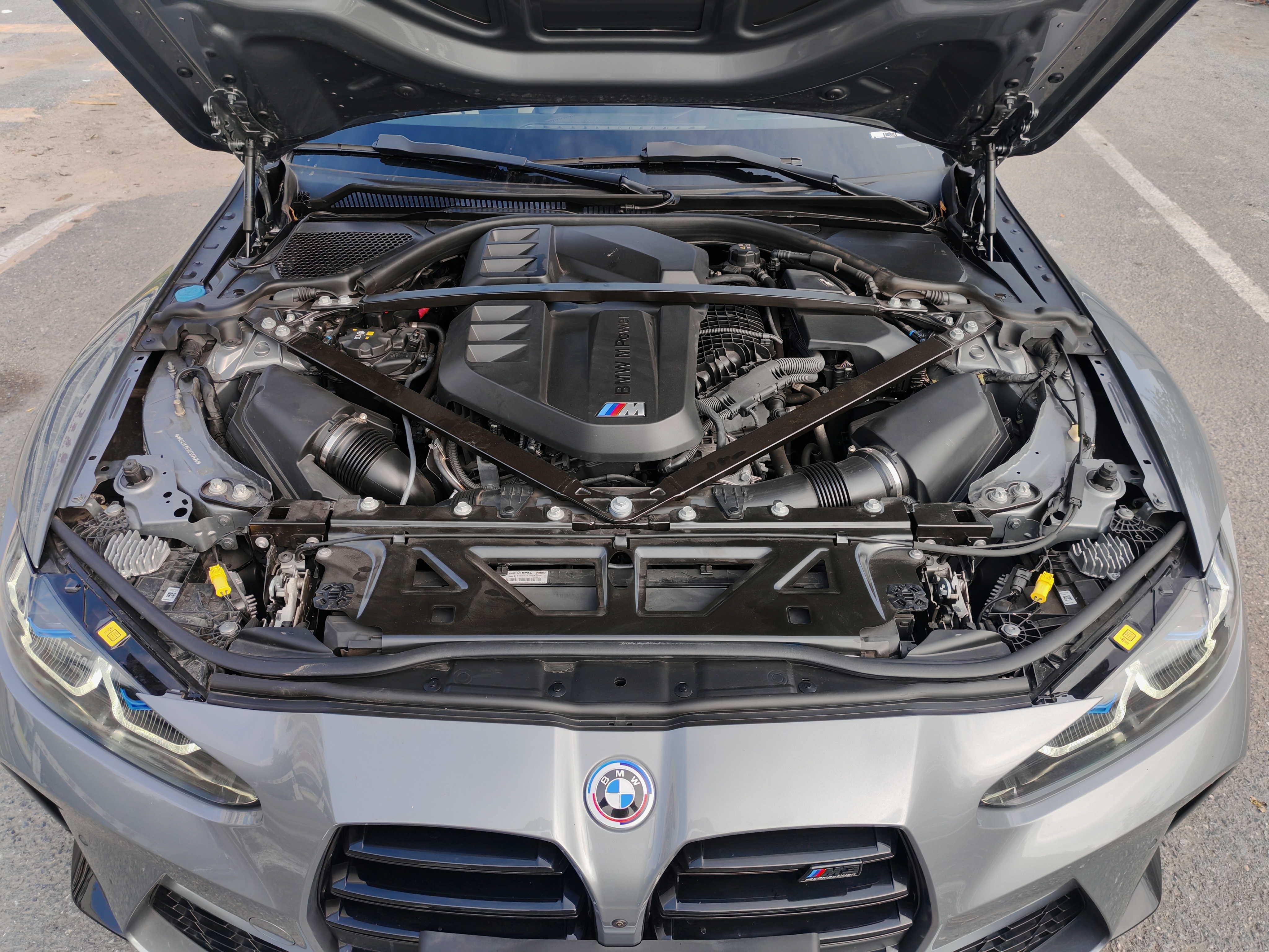 BMW M3 2024 immagine di auto #10