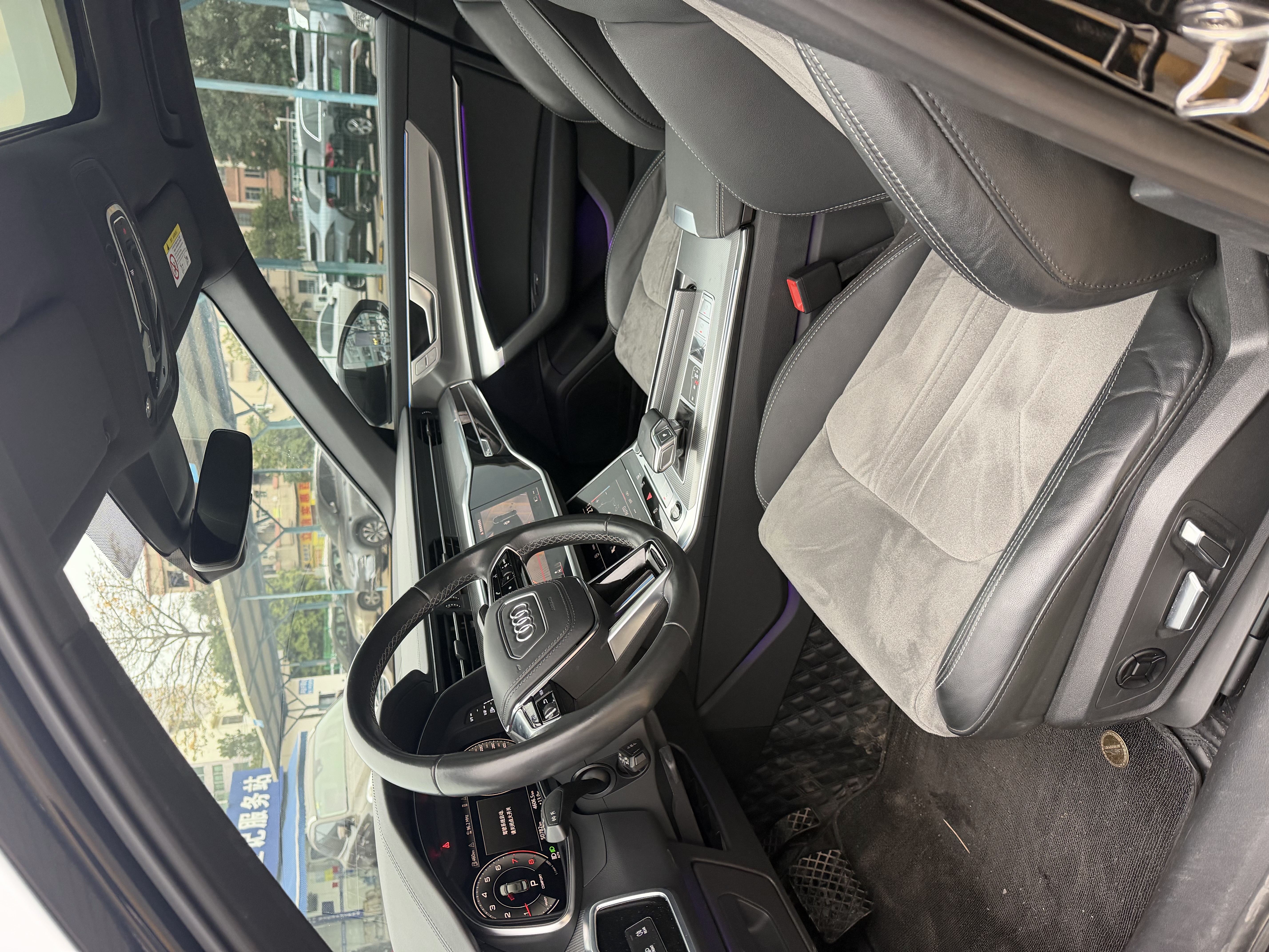 Audi A6L 2023 car image #10