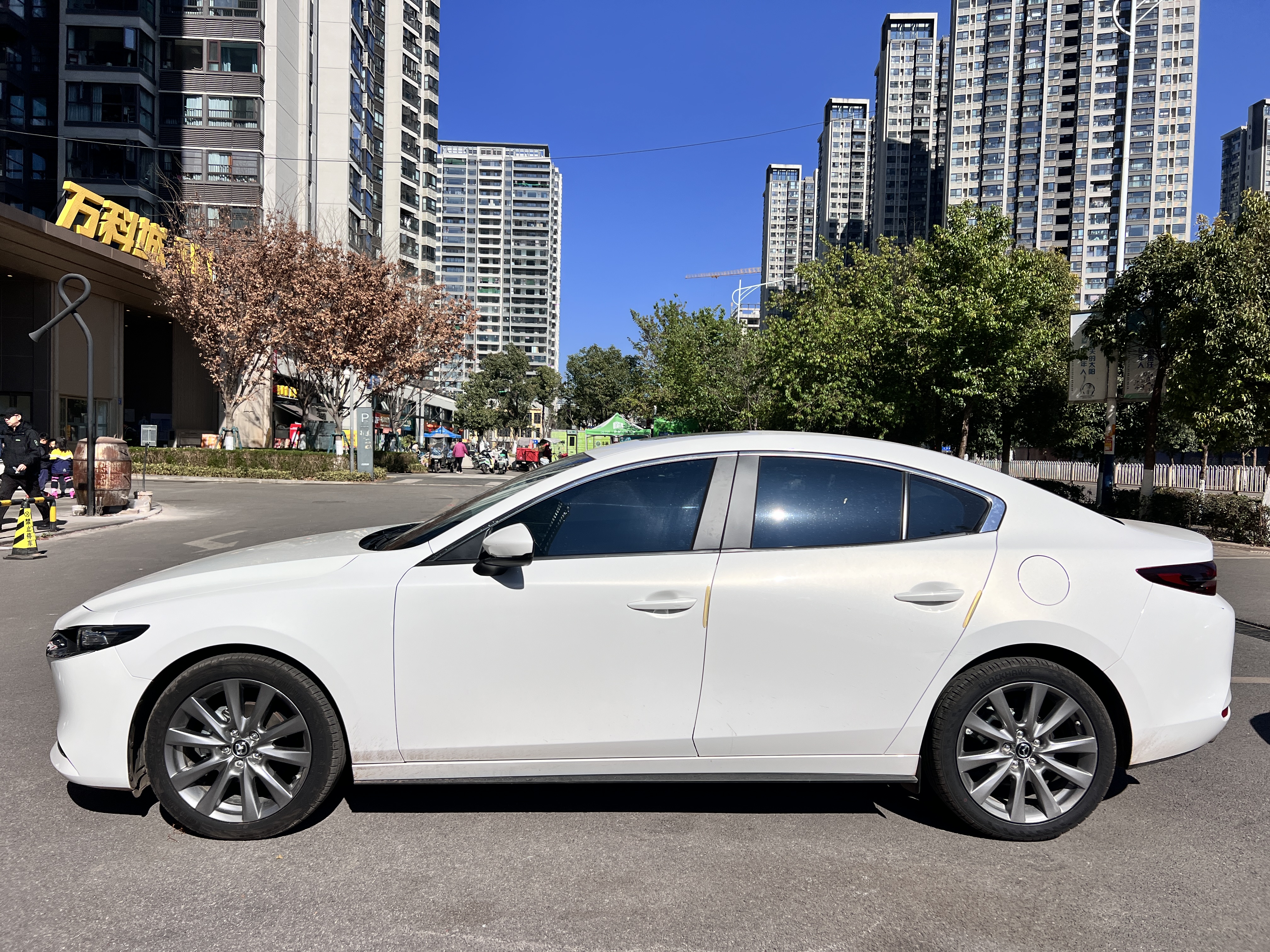 Mazda 2023 imagem de carro #10