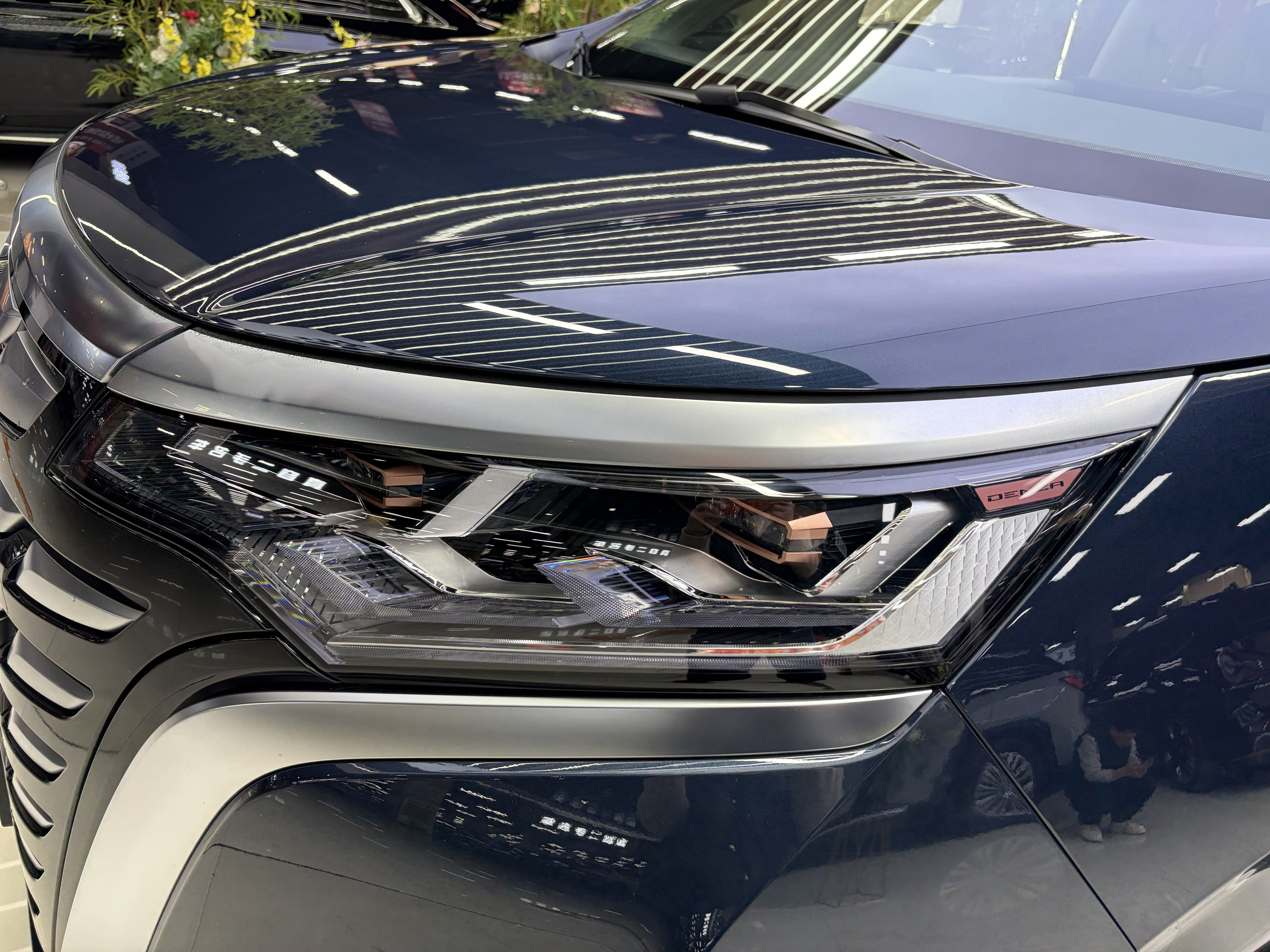 Denza D9 2023 صورة سيارة #10