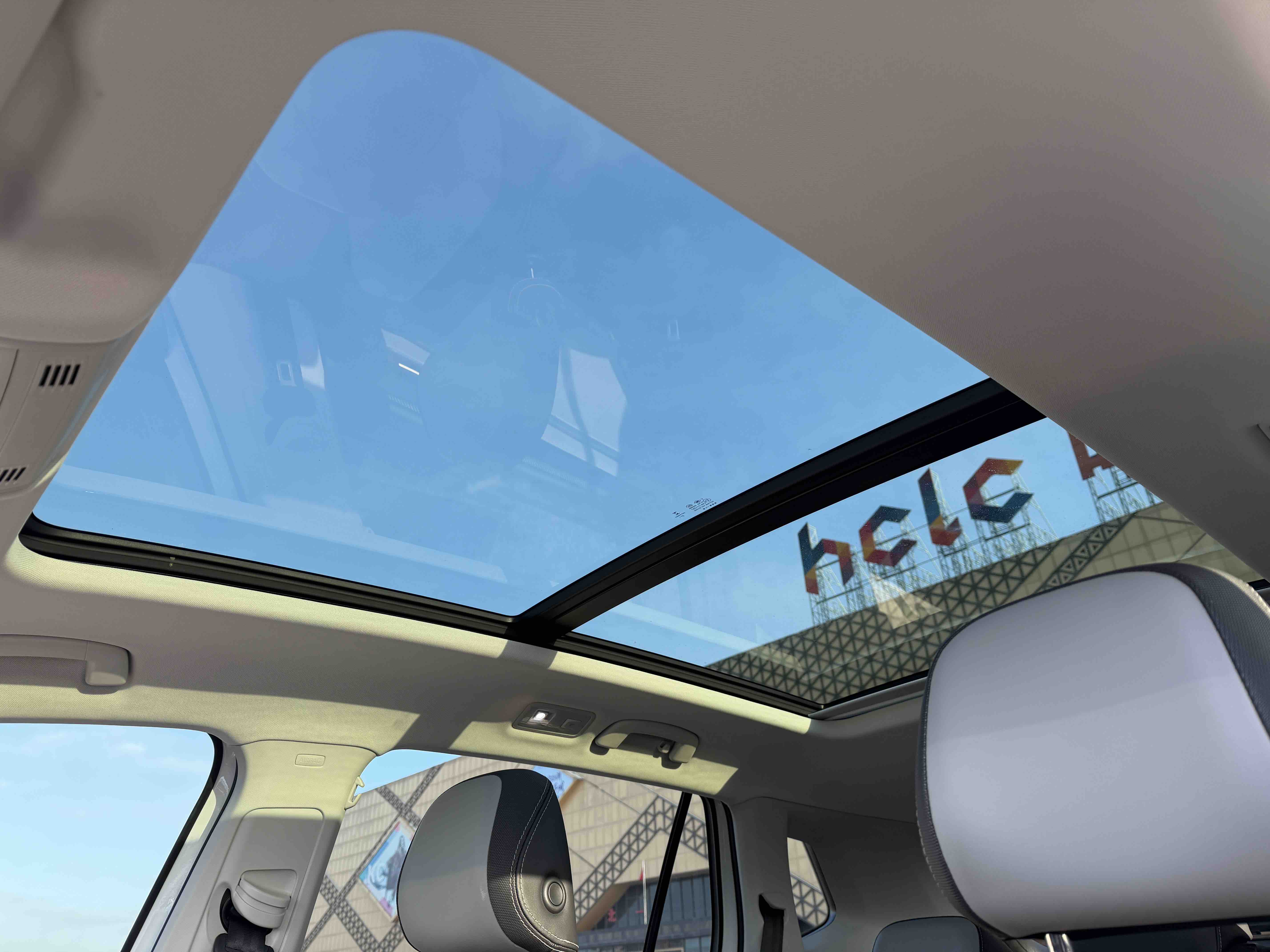 Volkswagen Tayron 2023 car image #10