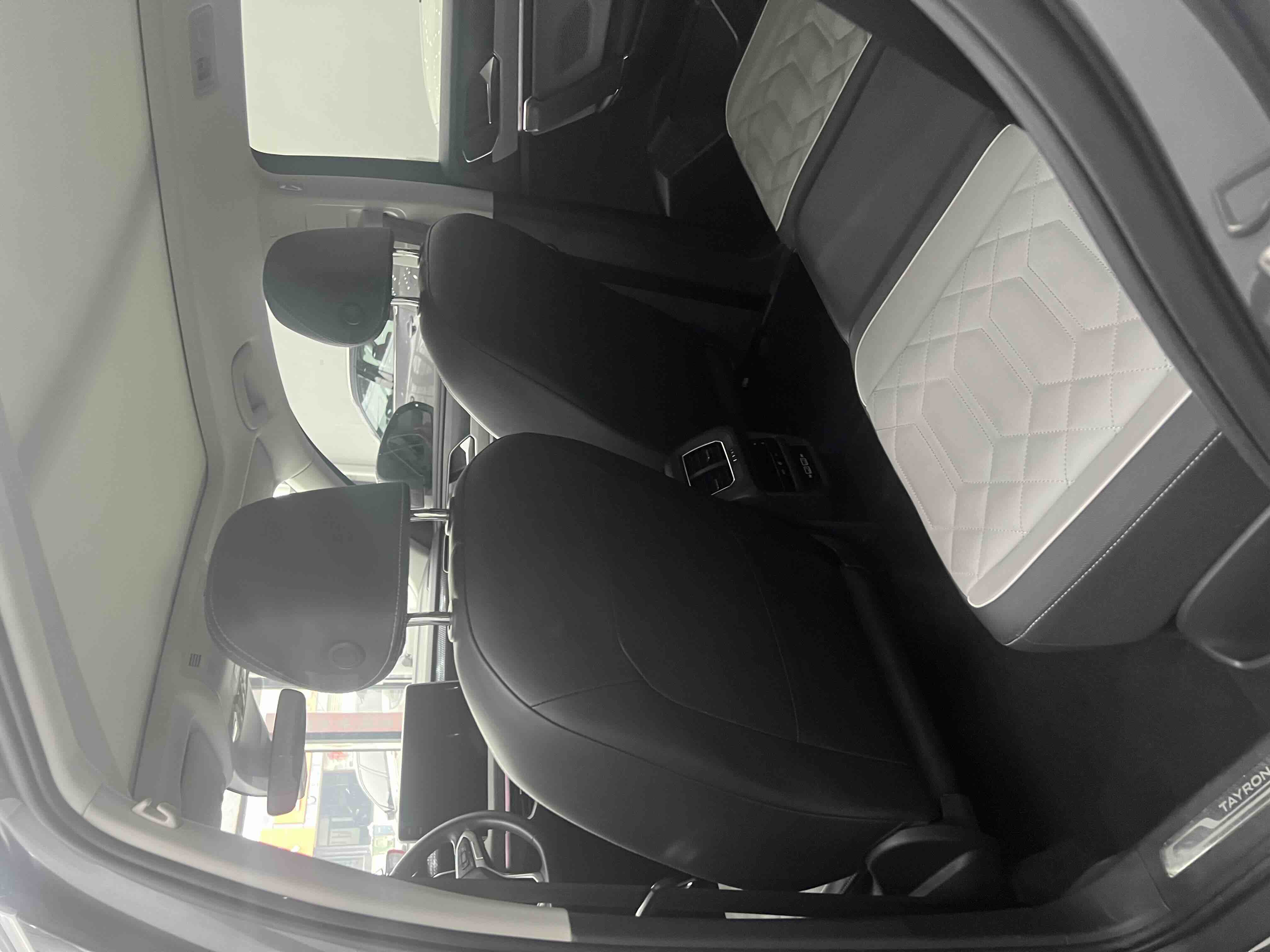 Volkswagen Tayron 2023 car image #10