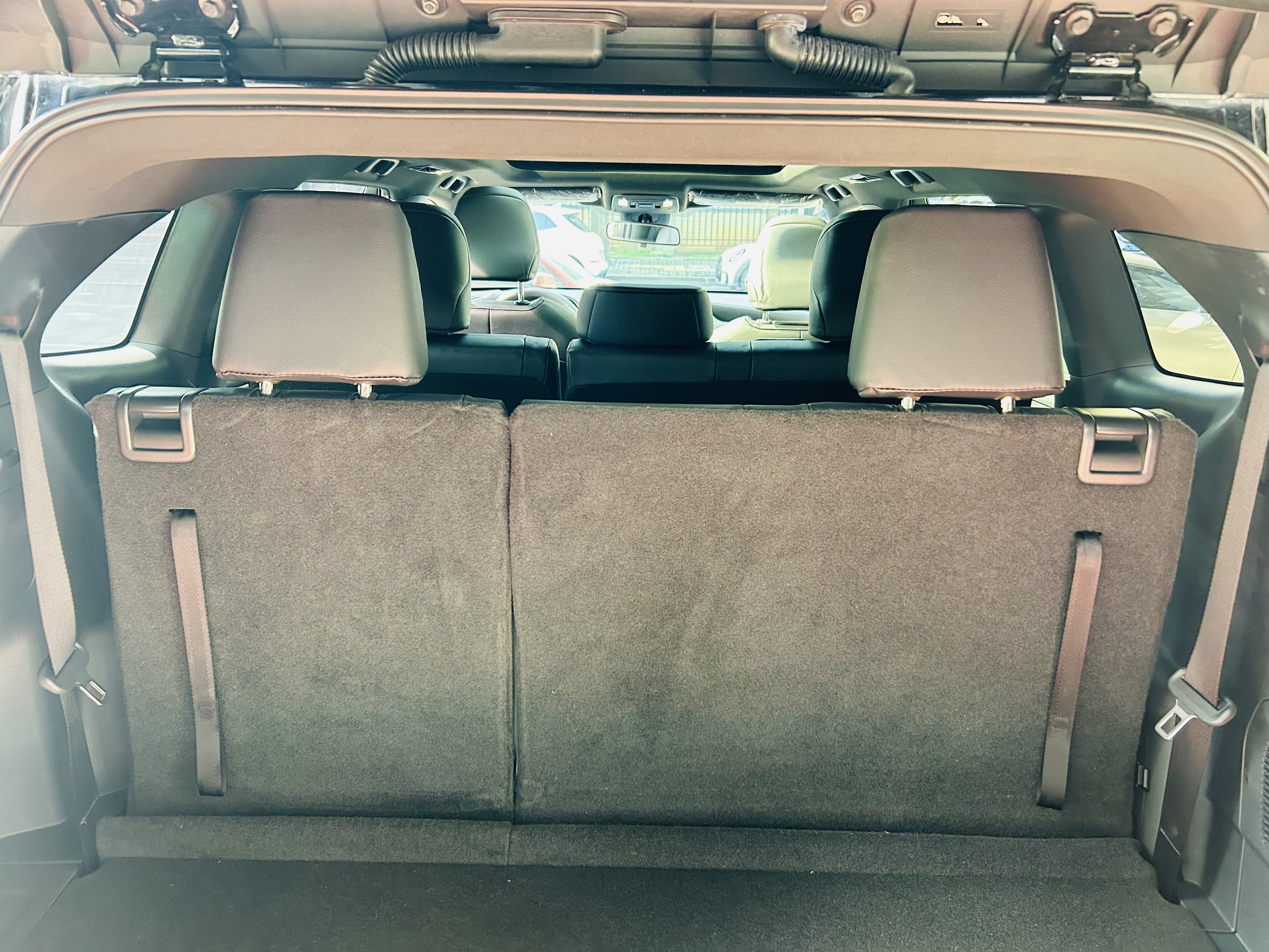 丰田 皇冠陆放 2023 汽车图片 #10