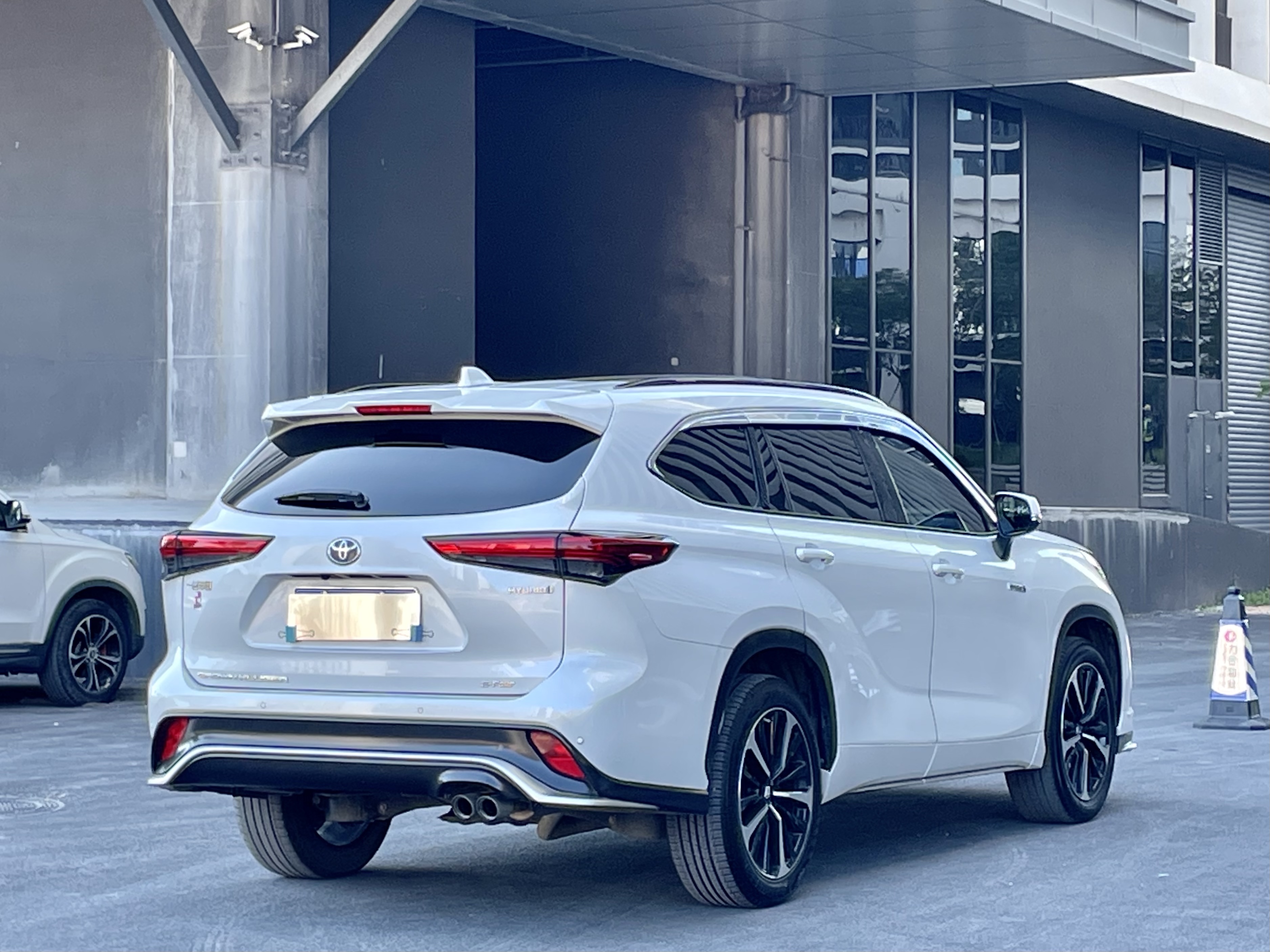 Toyota Crown Kluger 2023 car image #10