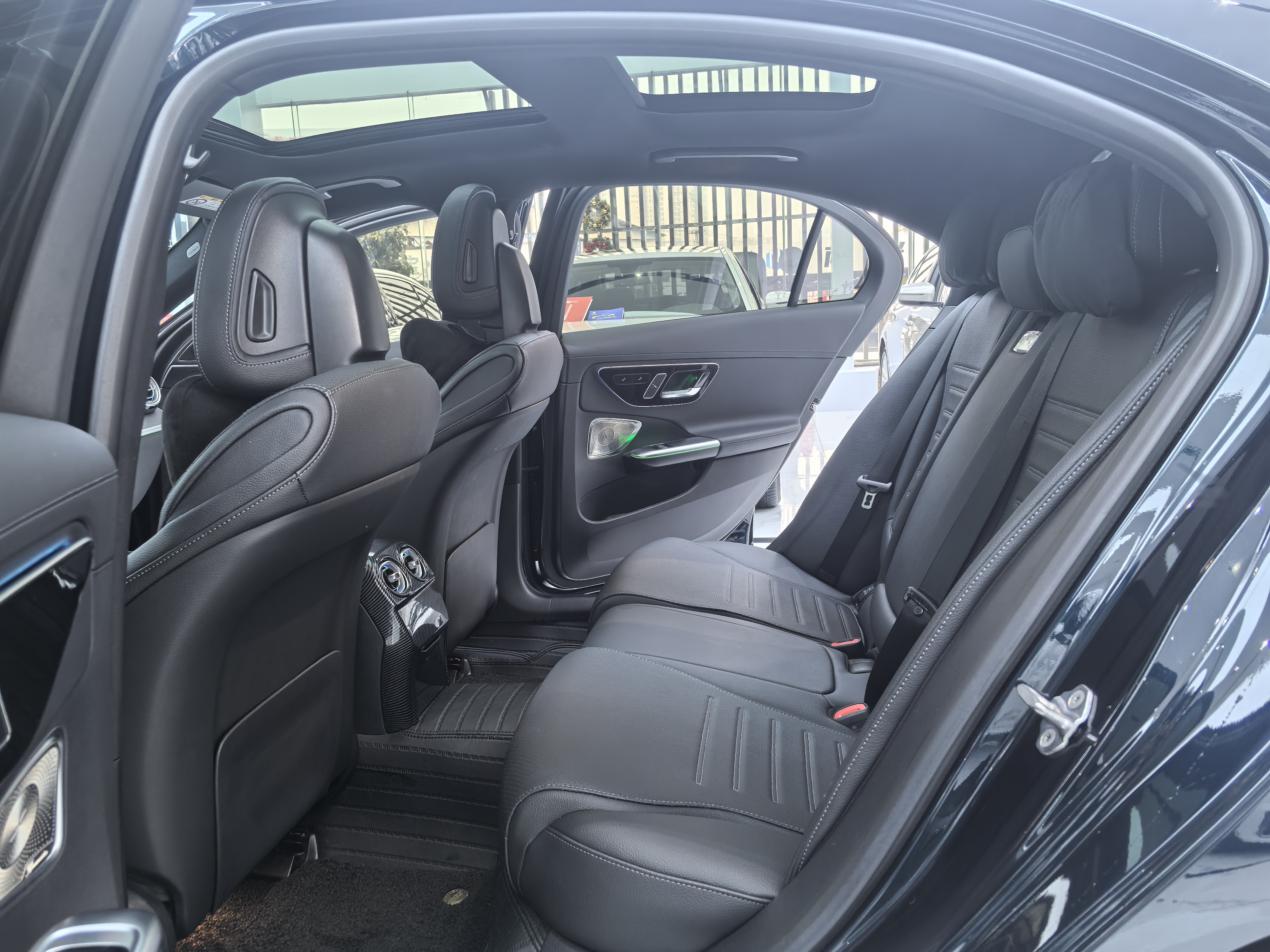Mercedes-Benz C Class 2023 car image #10