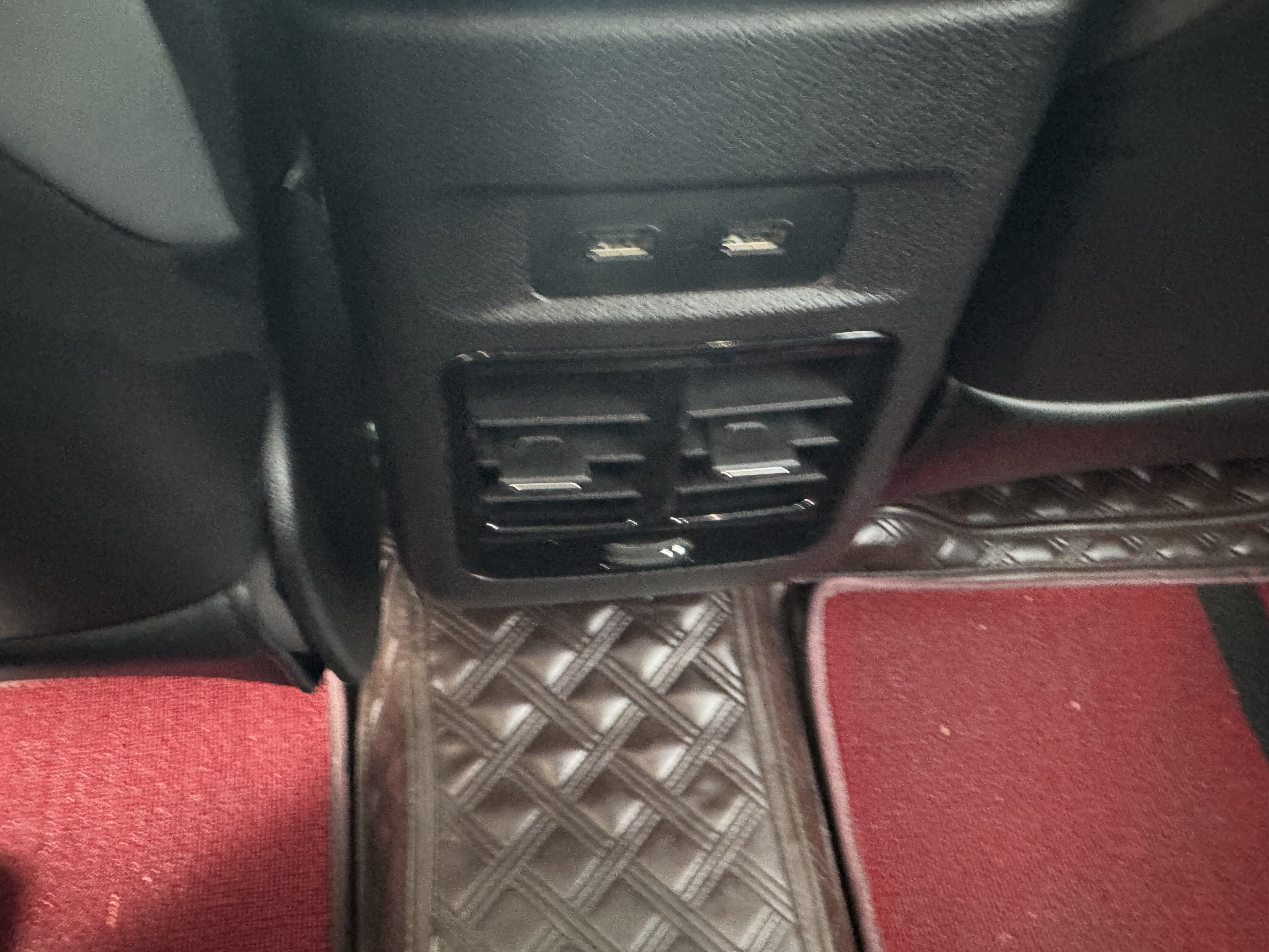 Xpeng G3 2023 immagine di auto #10