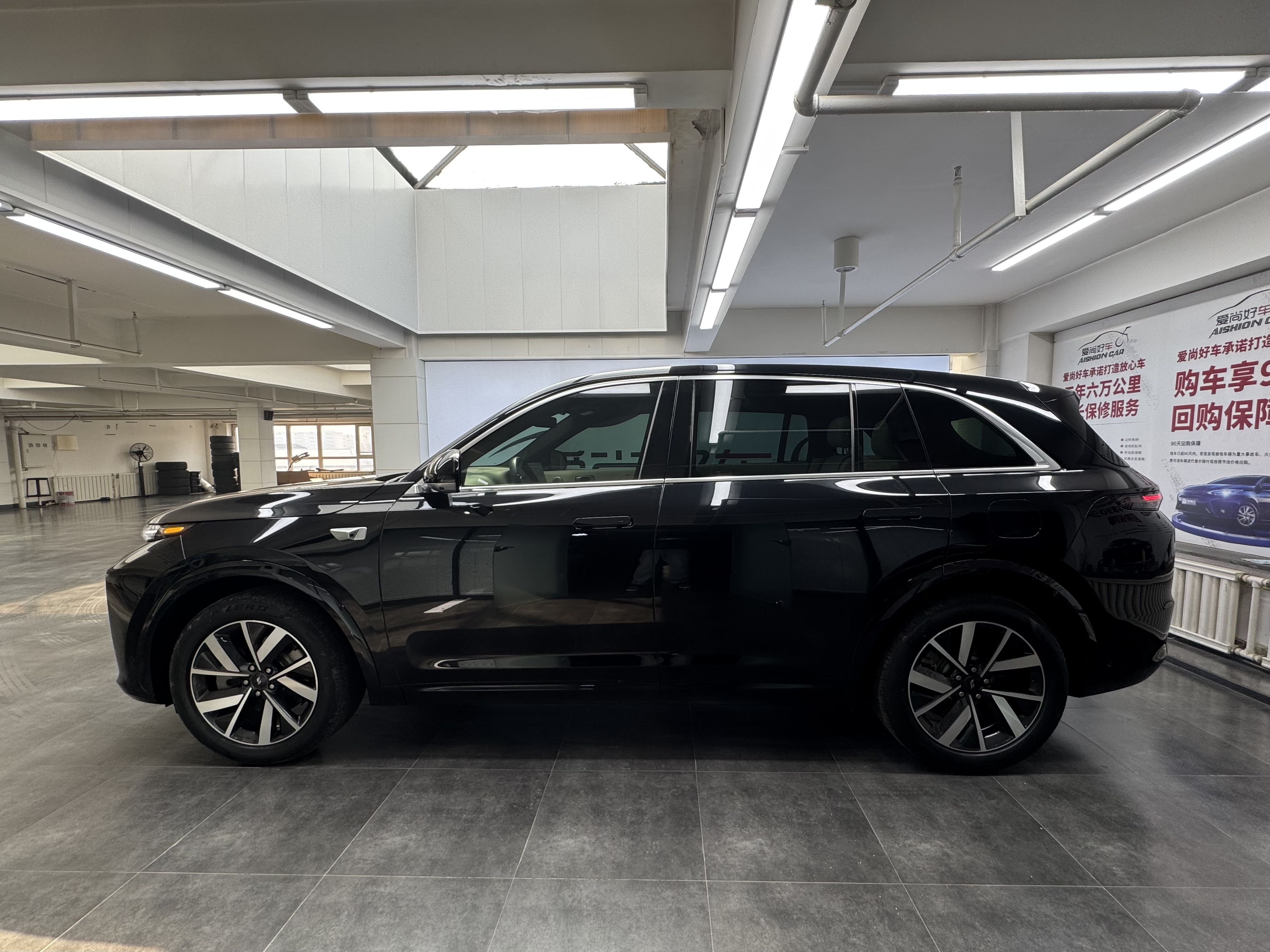 理想汽车 理想L7 2023 汽车图片 #10