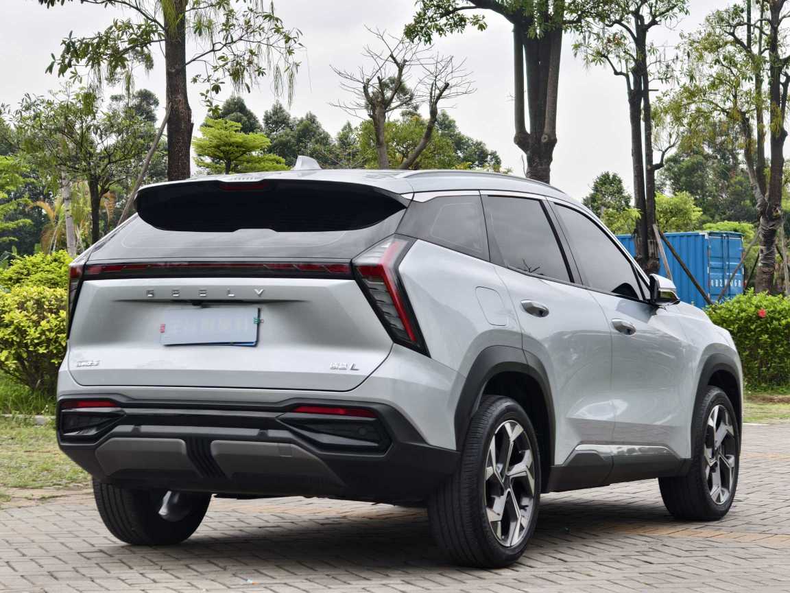 GEELY Boyue L 2023 immagine di auto #10