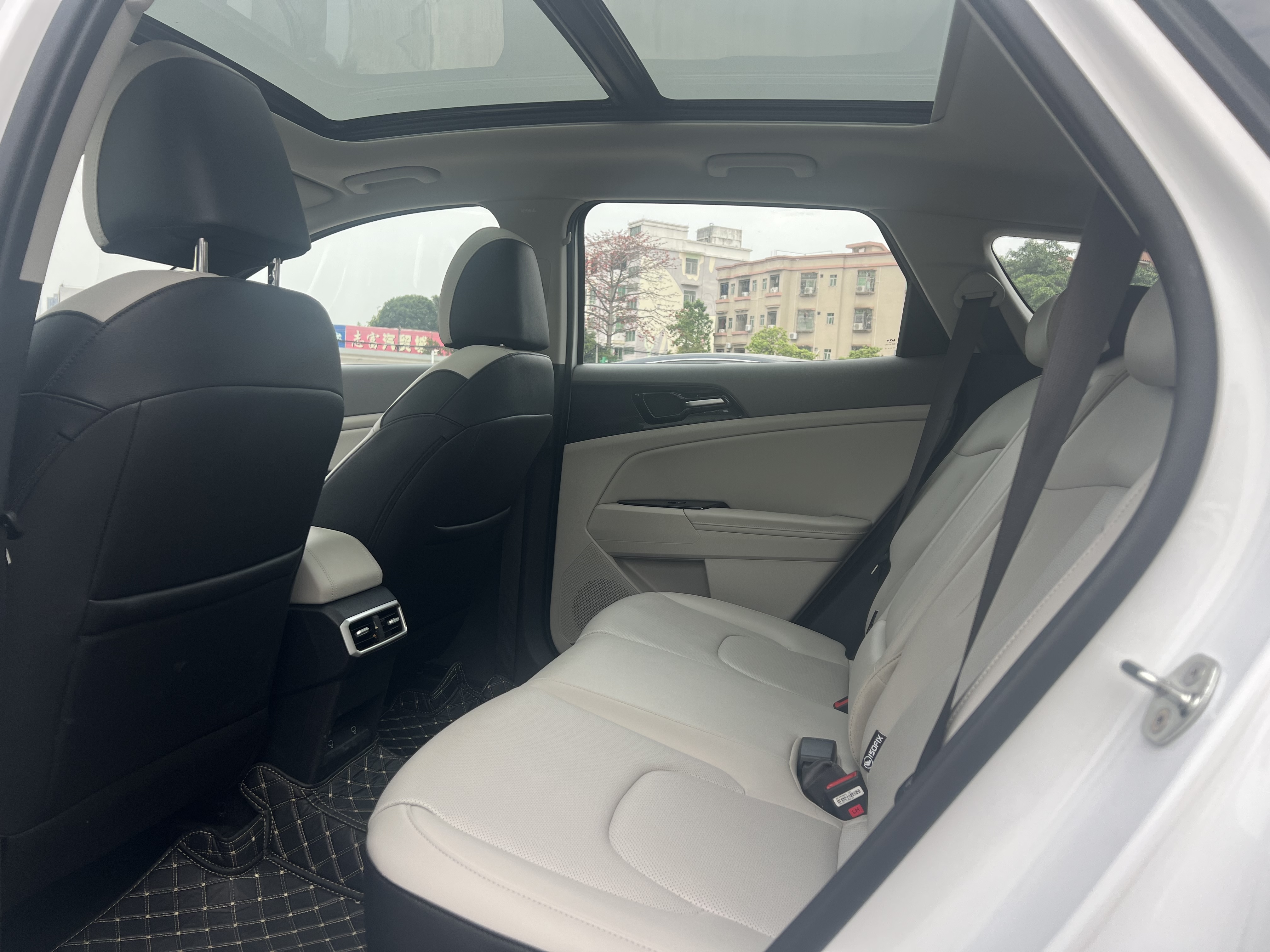 起亚 狮铂拓界 2025 汽车图片 #10