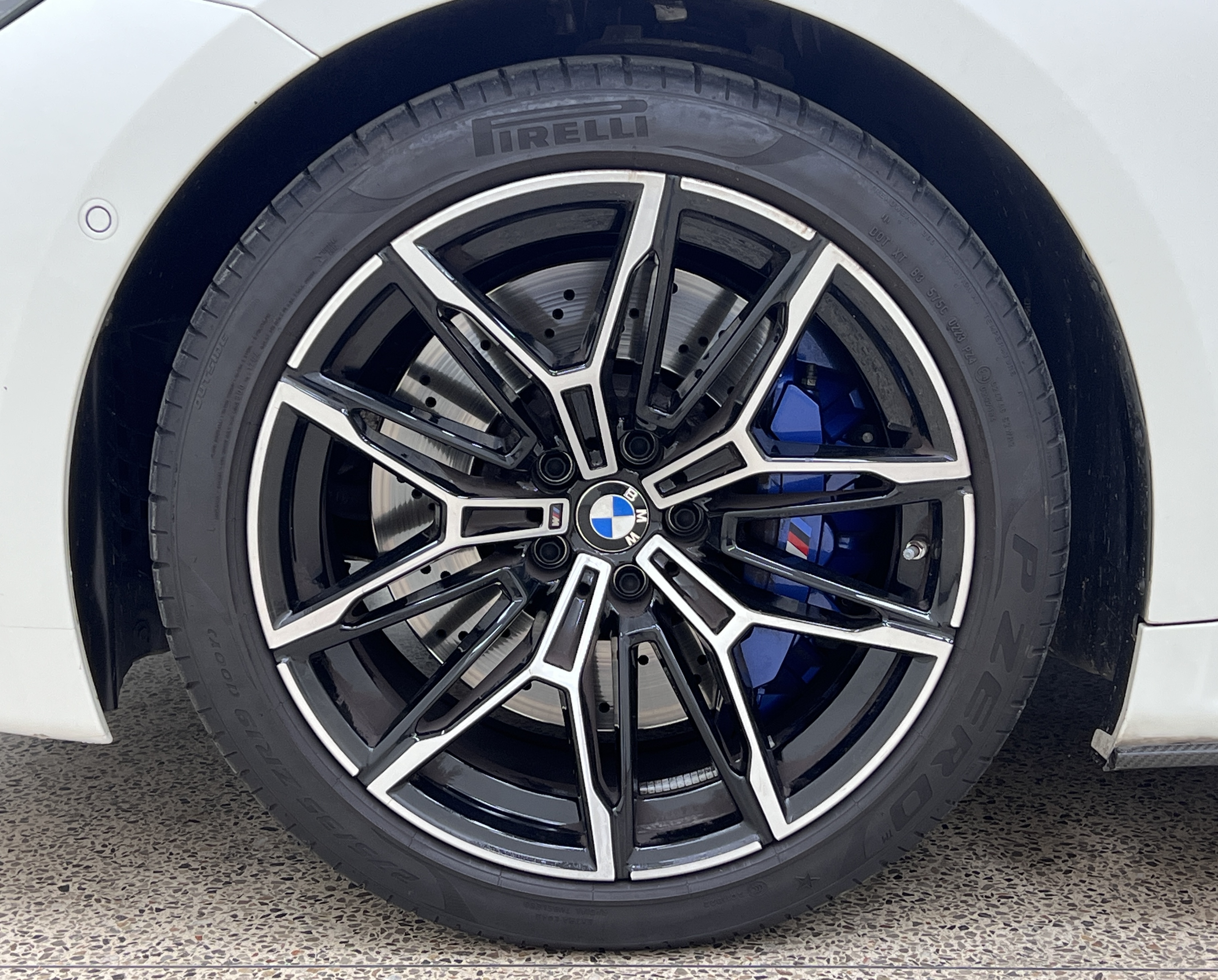 BMW M2 2023 immagine di auto #10