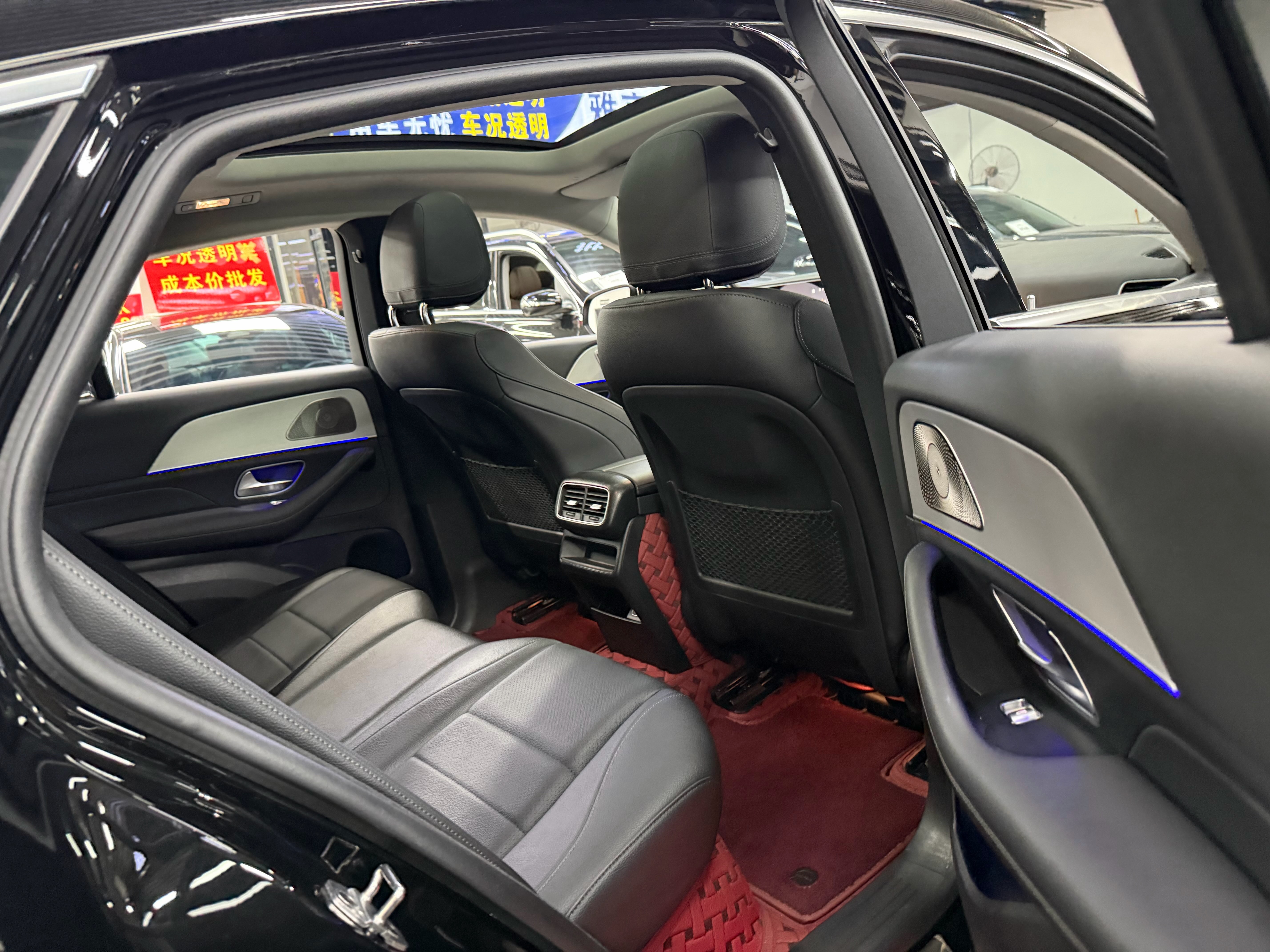 Mercedes-Benz GLE Coupe 2023 صورة سيارة #10