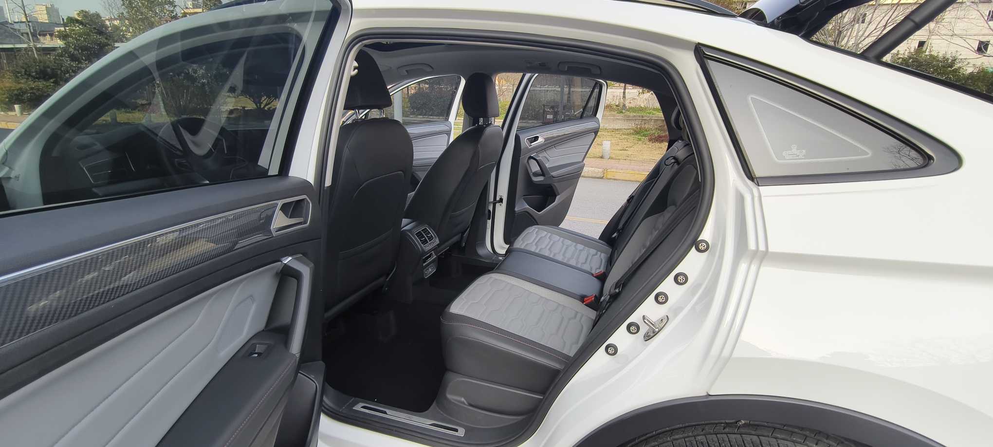 Volkswagen Tiguan X 2024 car image #10