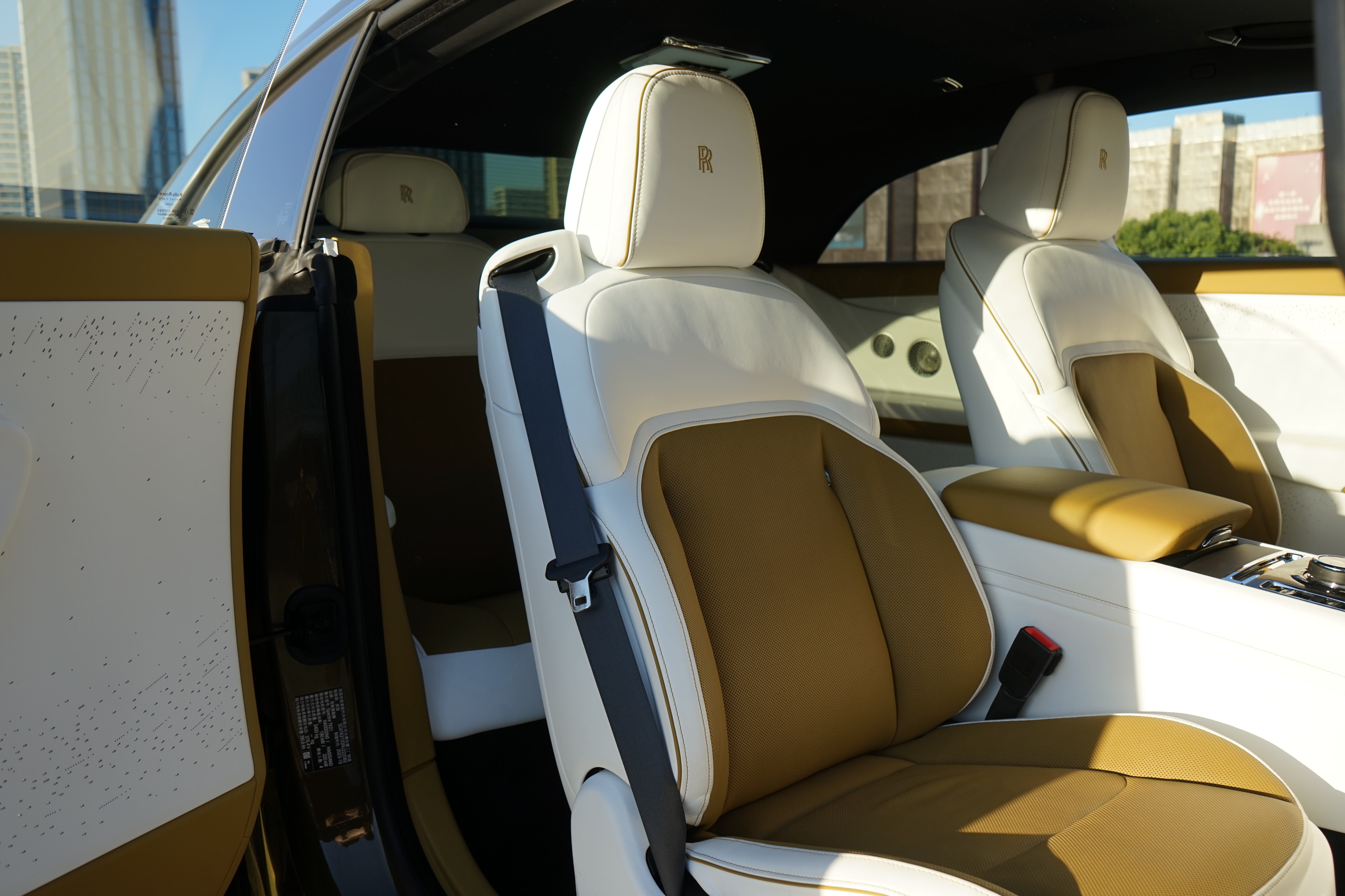 劳斯莱斯 闪灵 2024 #10 劳斯莱斯 闪灵 2024 汽车图片 #10