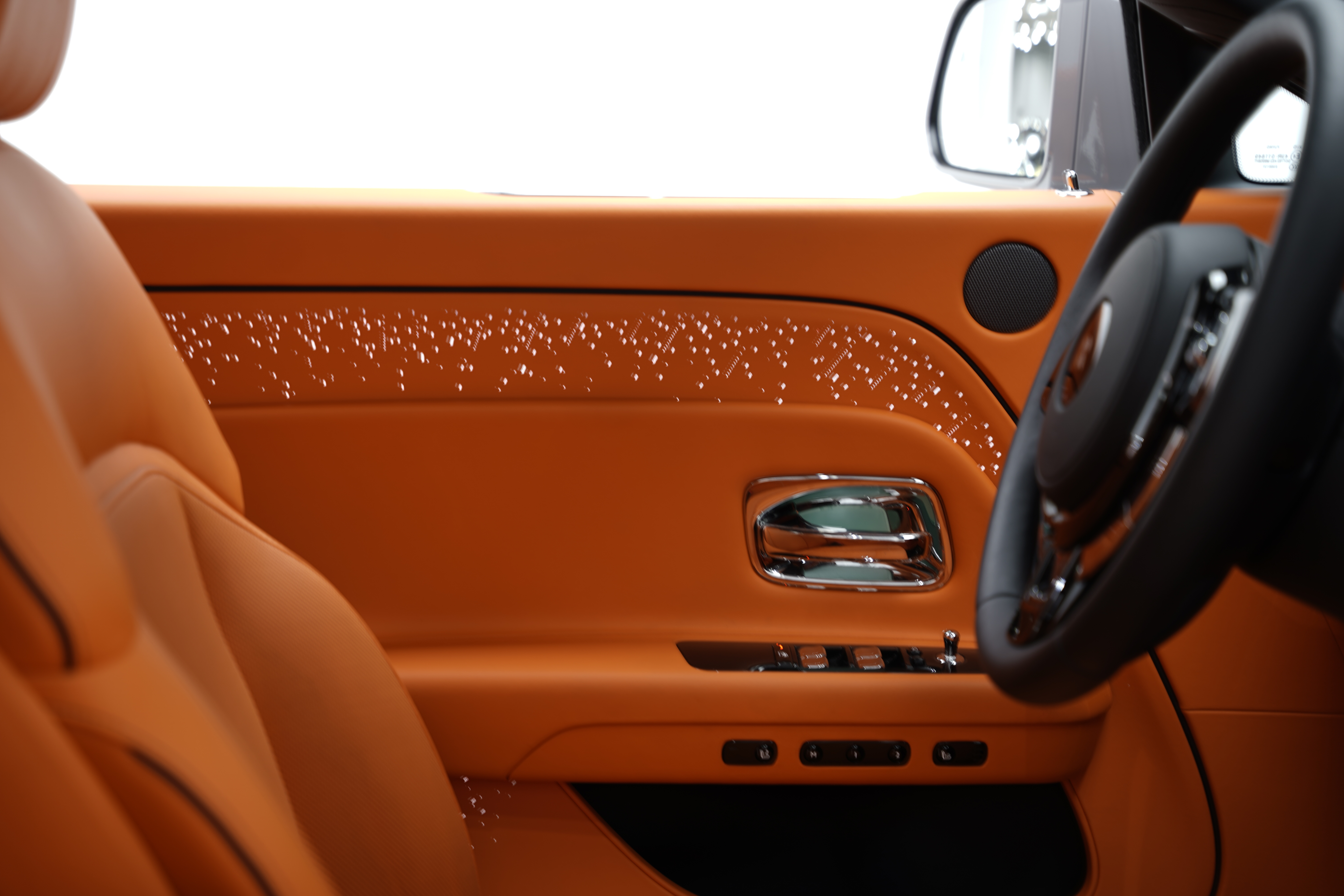 劳斯莱斯 闪灵 2025 #10 劳斯莱斯 闪灵 2025 汽车图片 #10